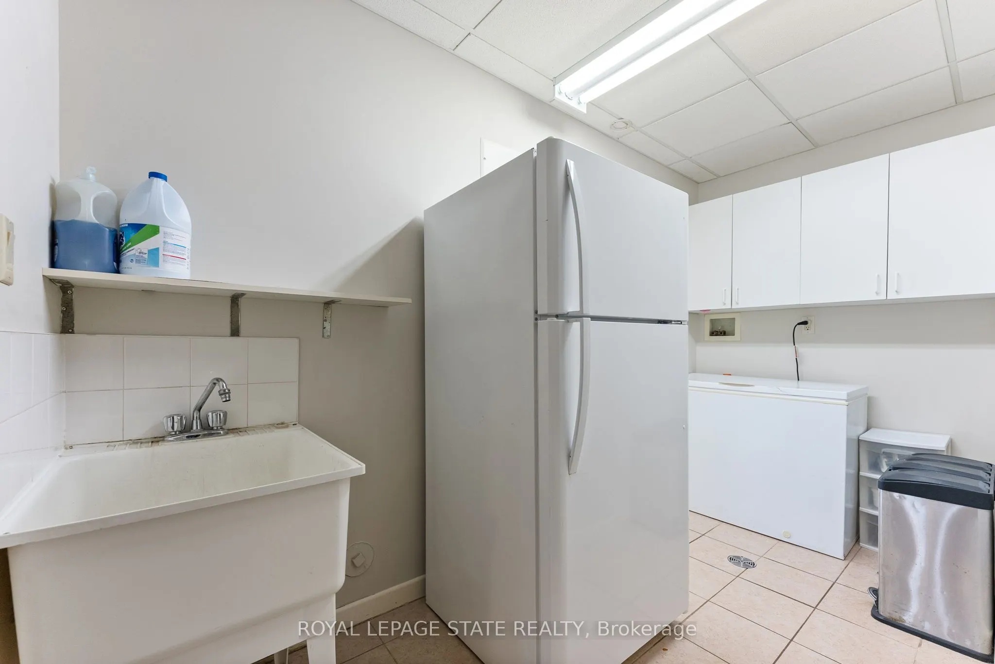 2329 Powerline Road W