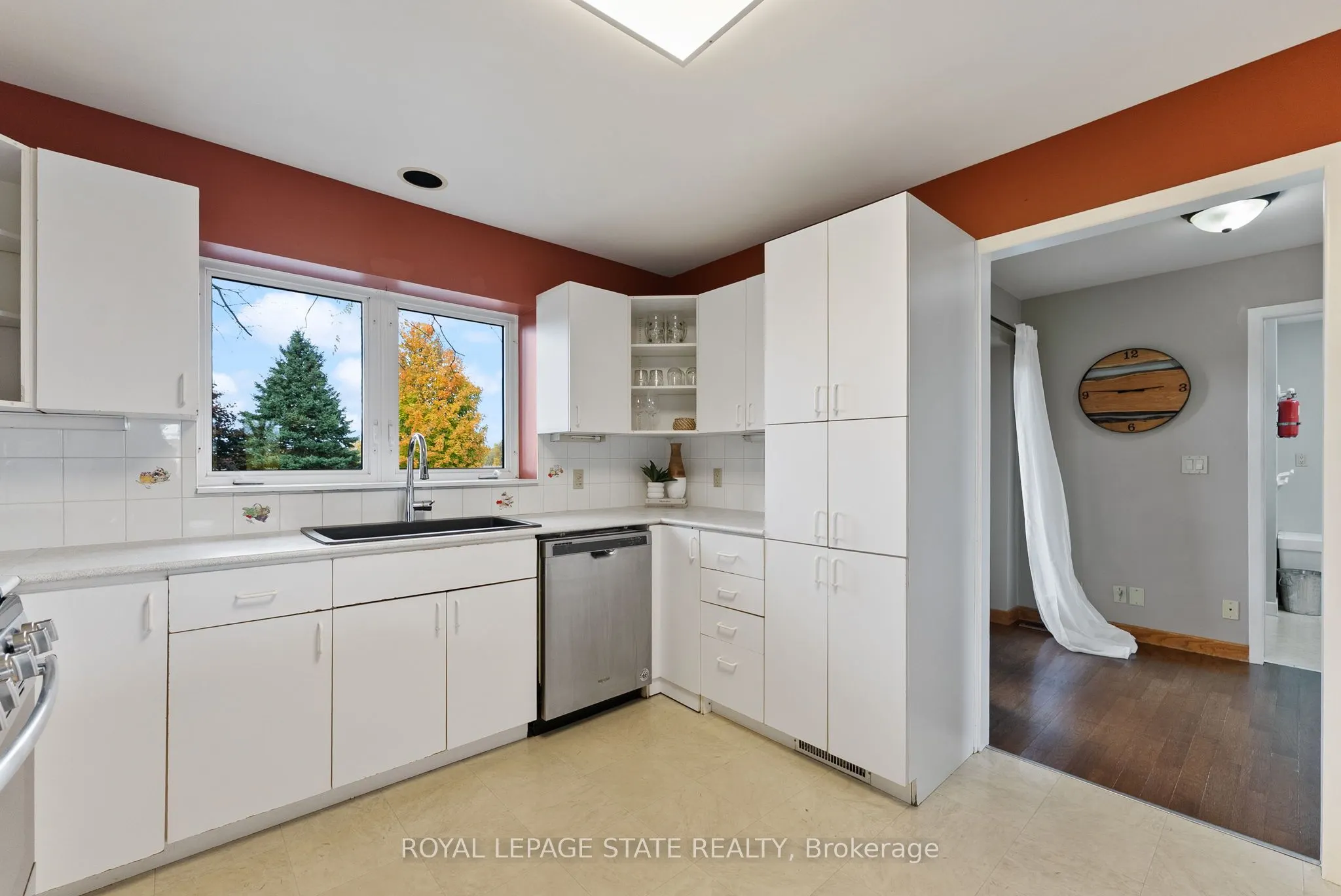 2329 Powerline Road W