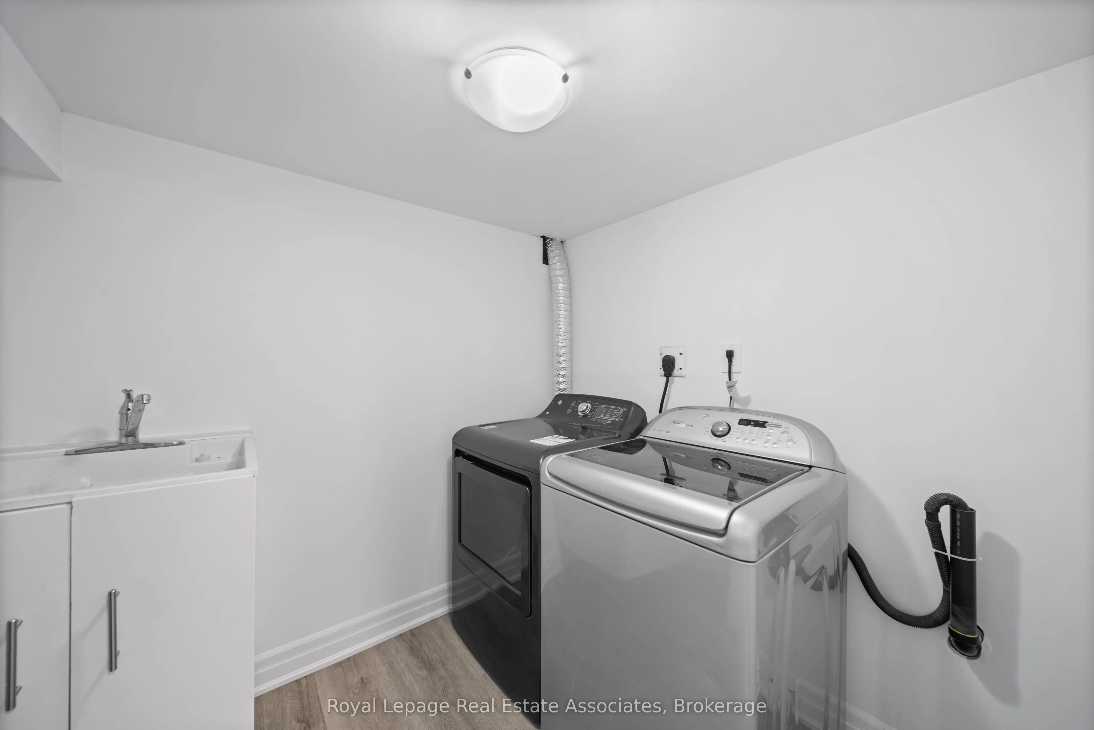 135 Tragina Avenue N