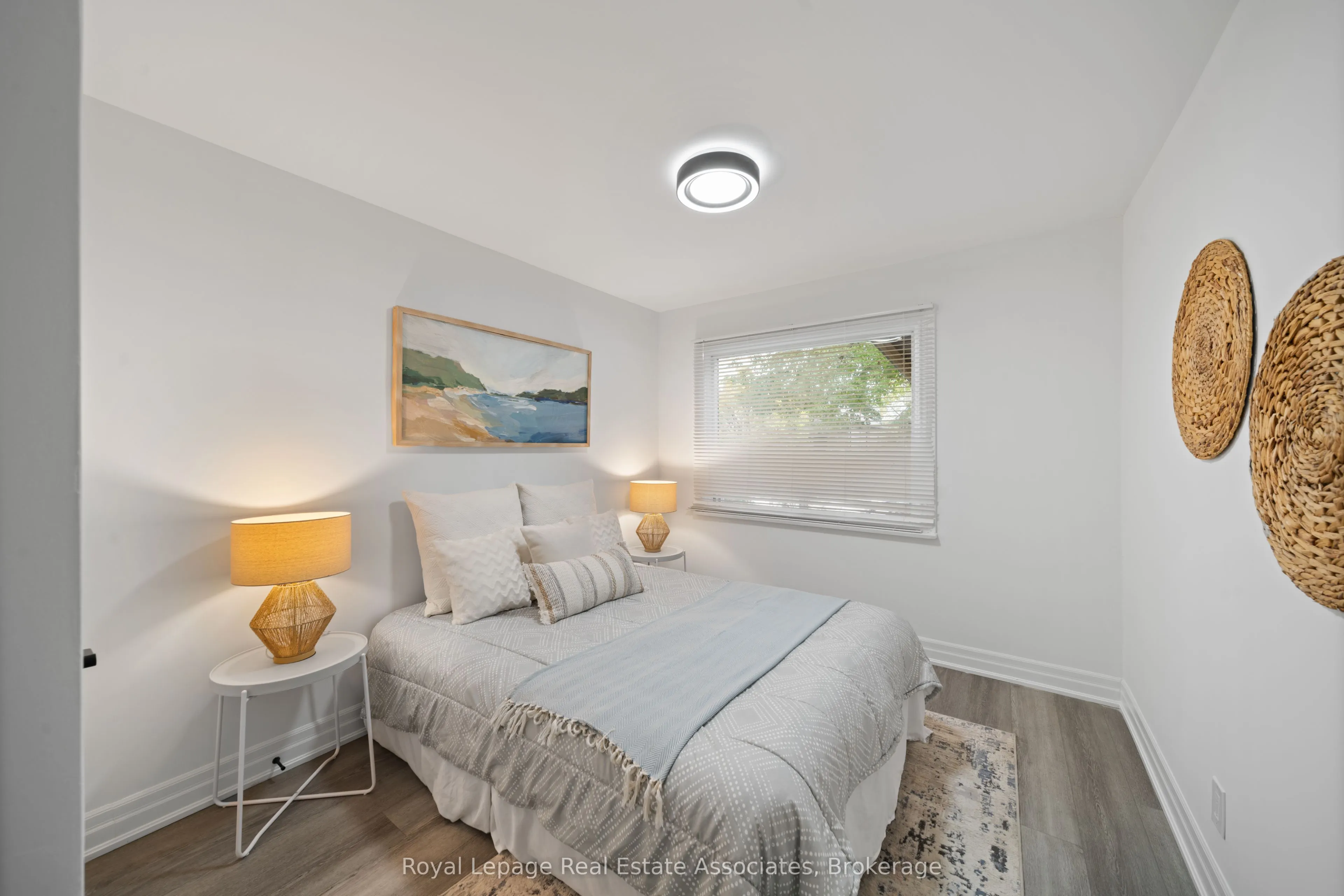 135 Tragina Avenue N