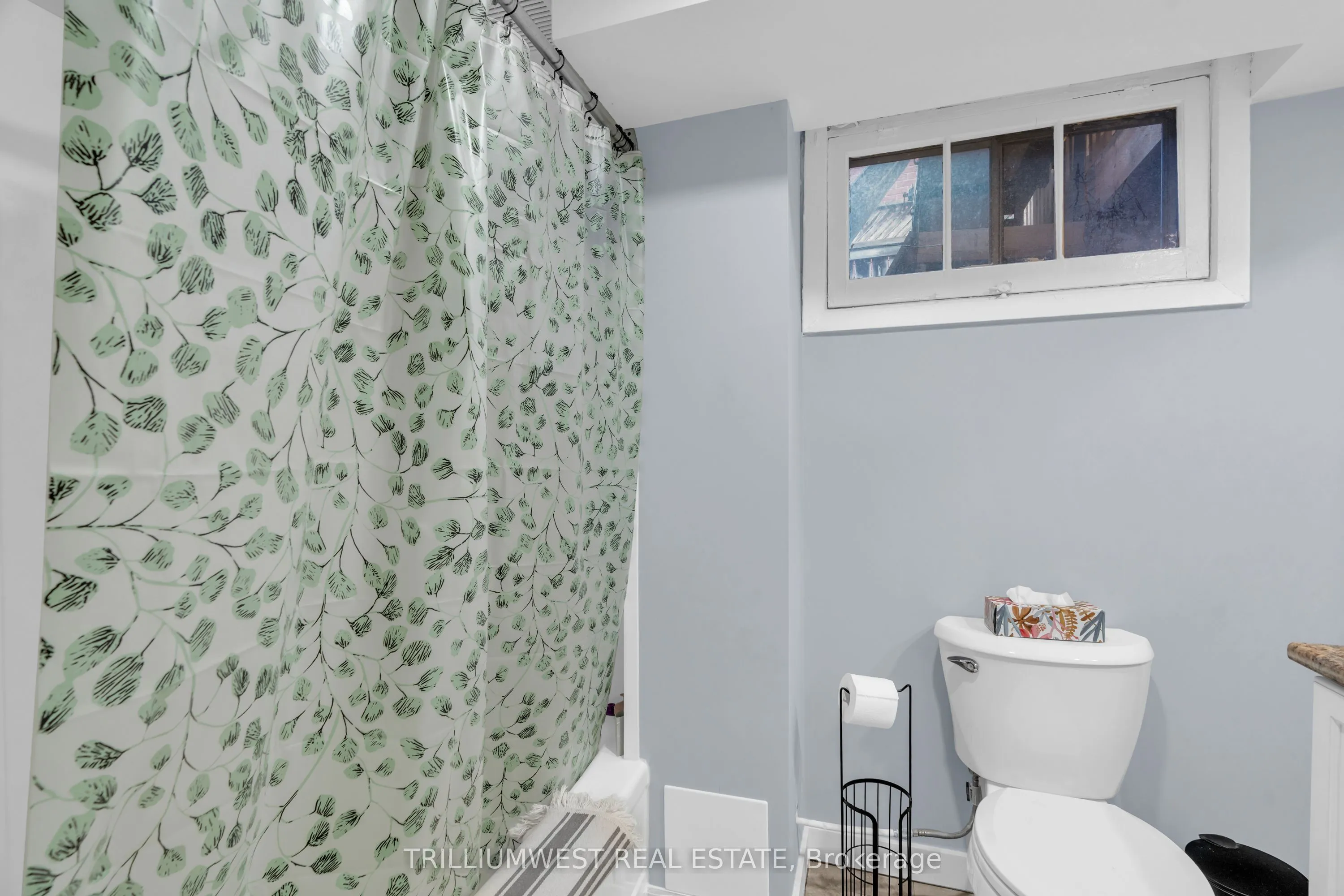 301 Franklin Street N, #C