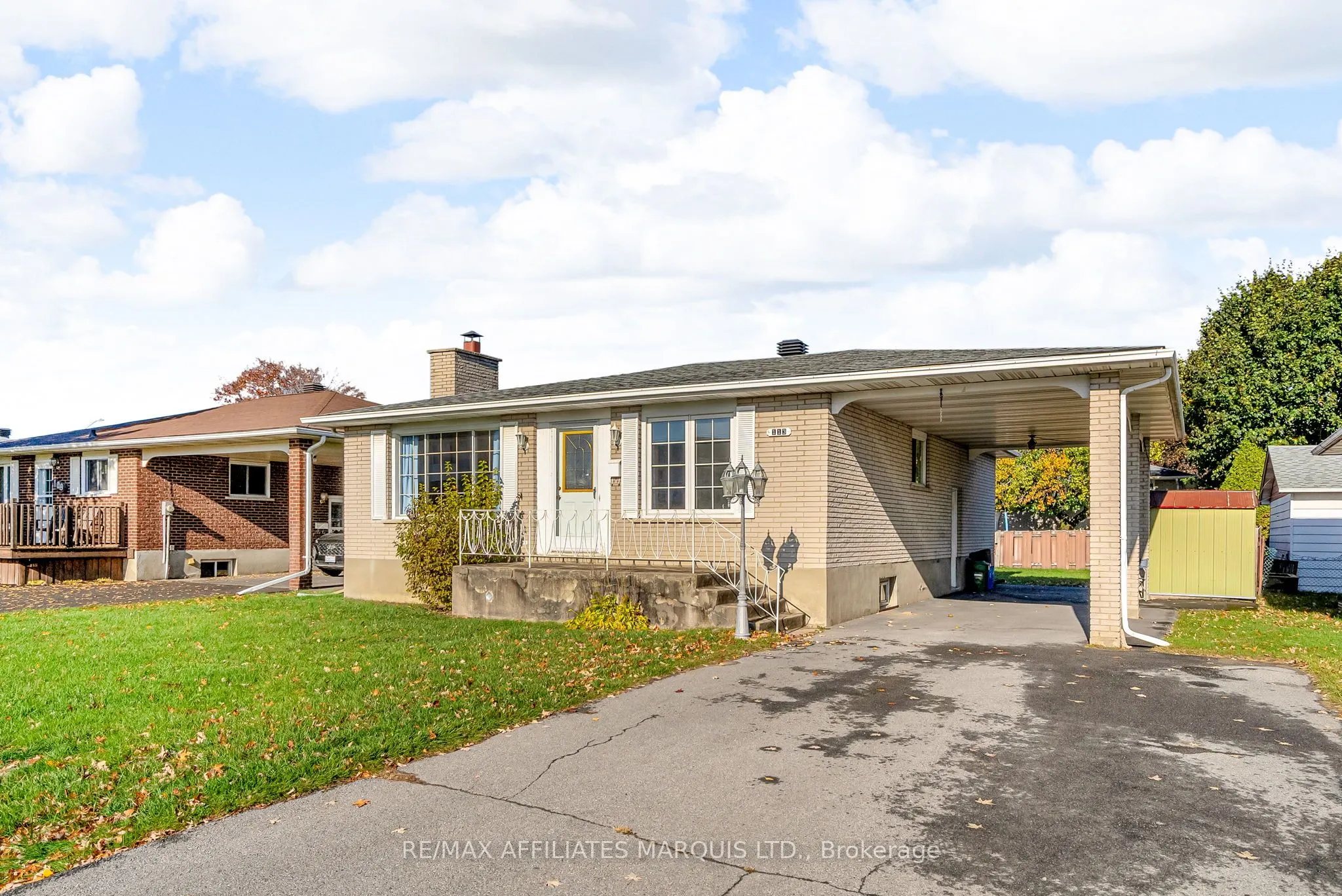 113 Vimy Avenue