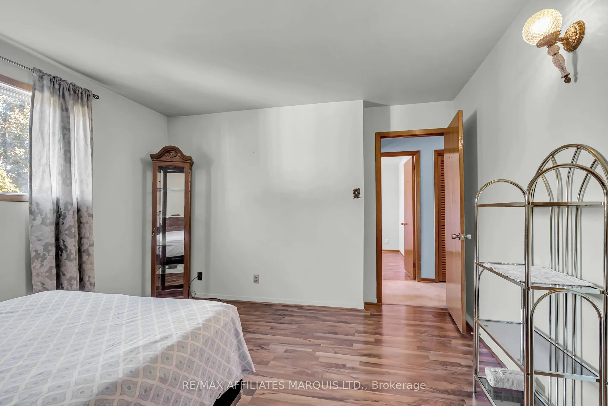 113 Vimy Avenue