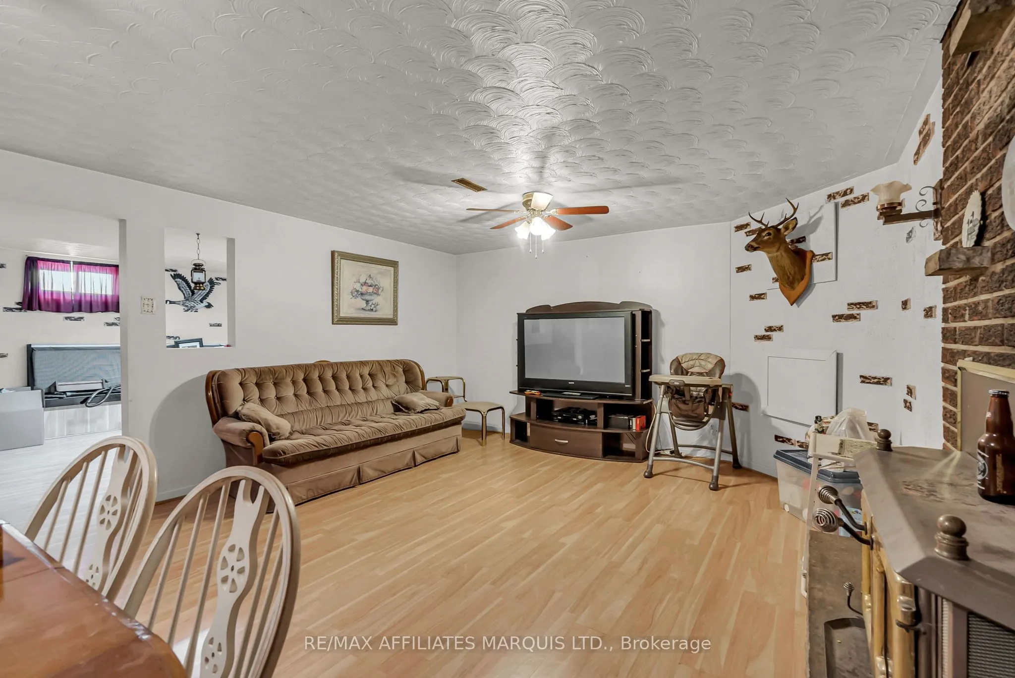 113 Vimy Avenue