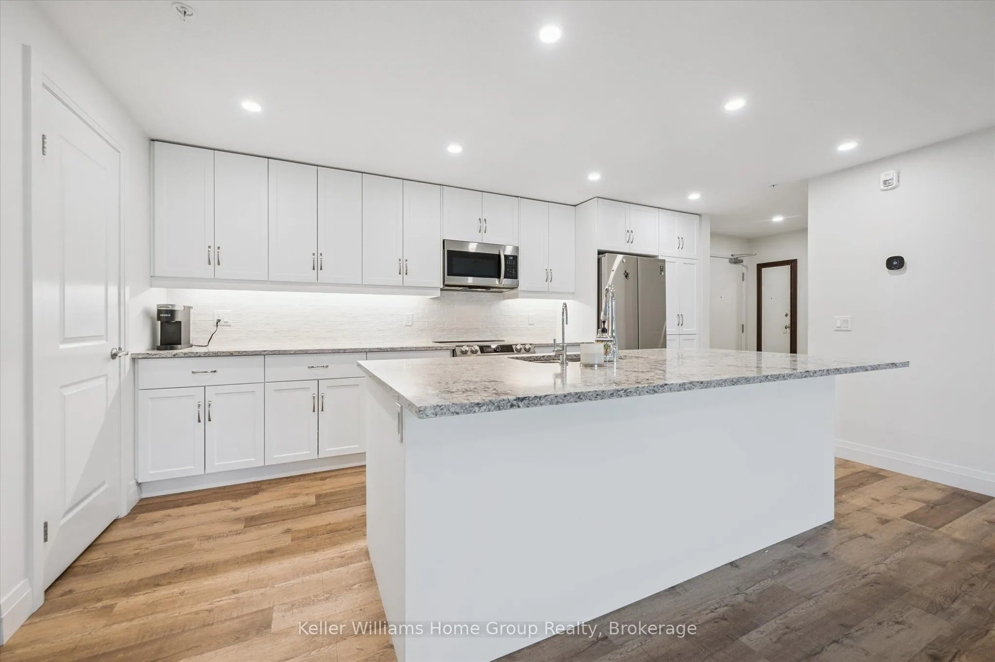 99A Farley Road, #204