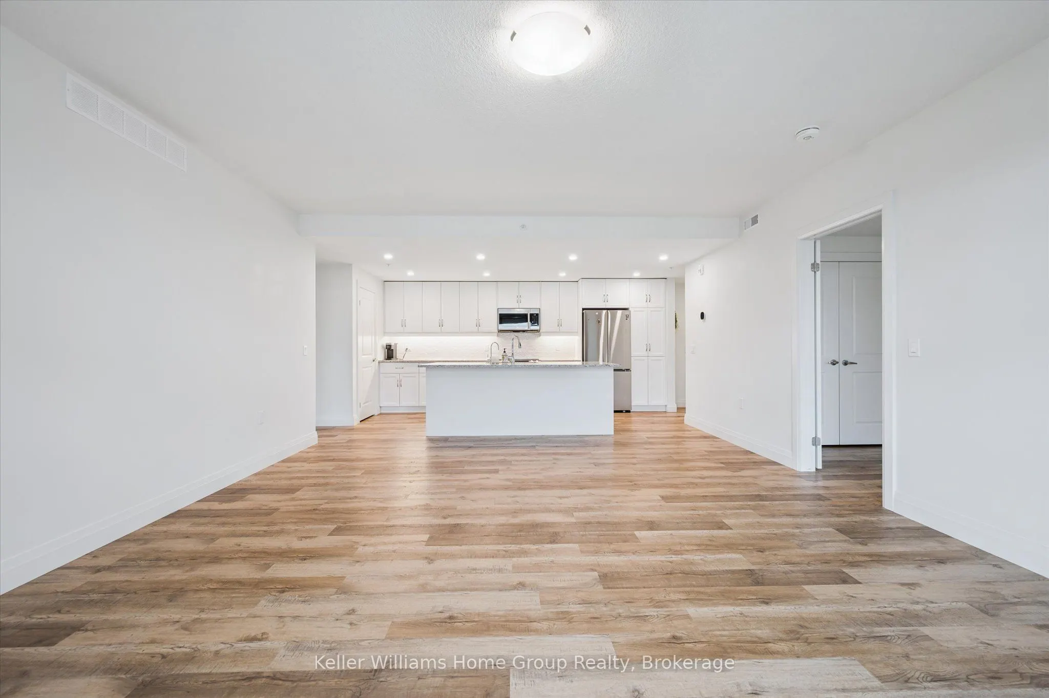 99A Farley Road, #204