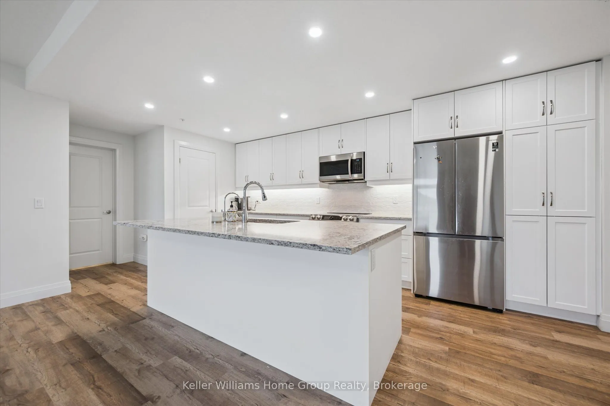 99A Farley Road, #204