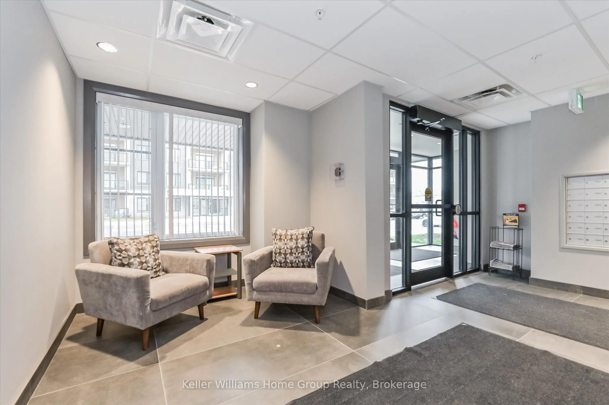99A Farley Road, #204