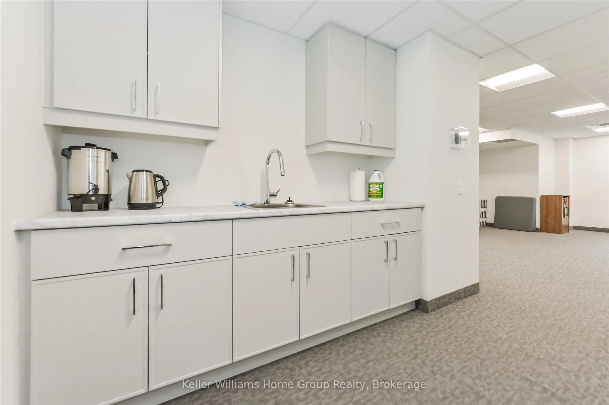 99A Farley Road, #204