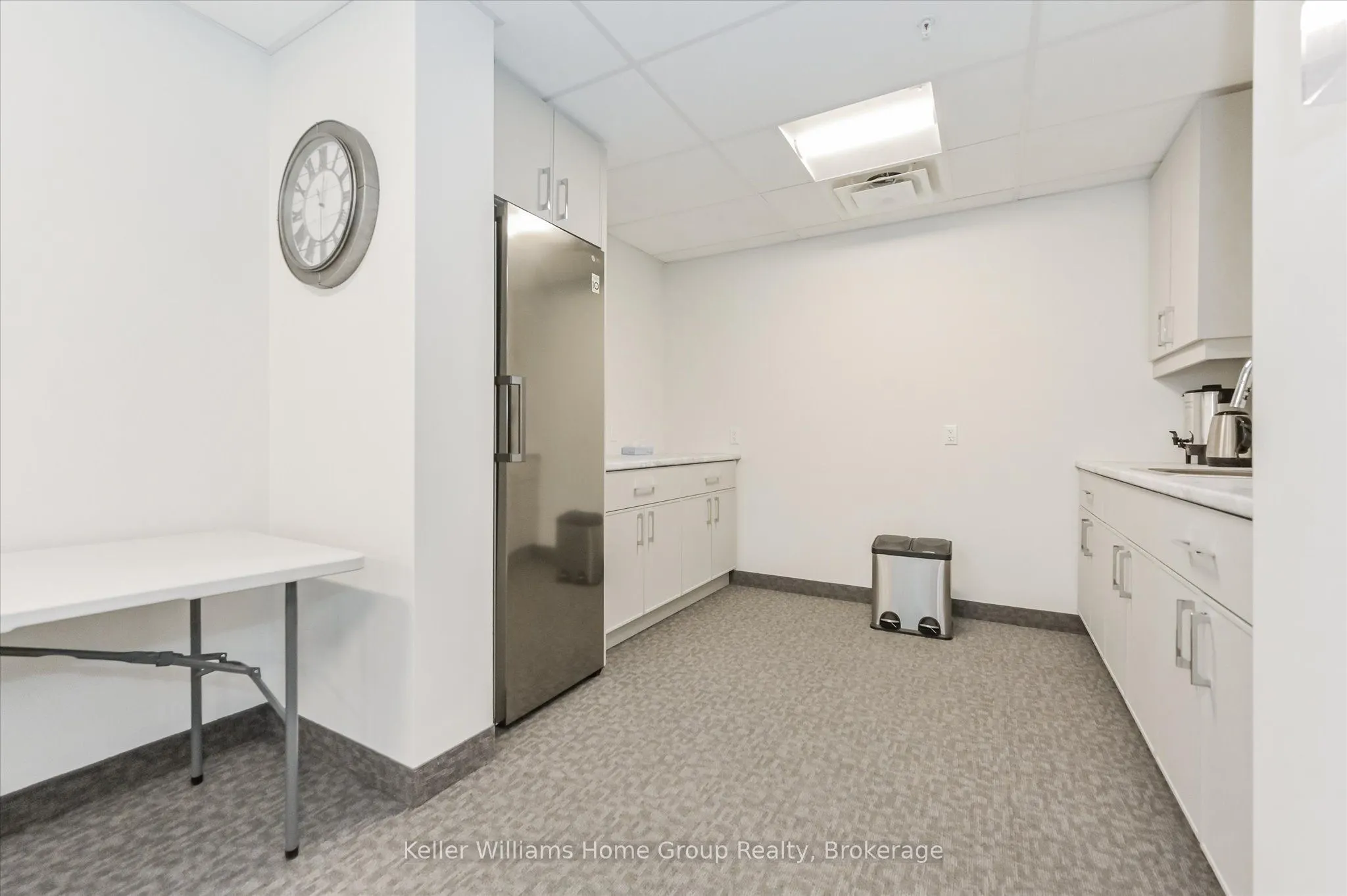 99A Farley Road, #204