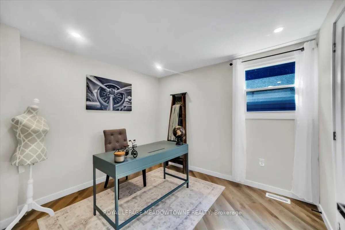 80 Mcanulty Boulevard