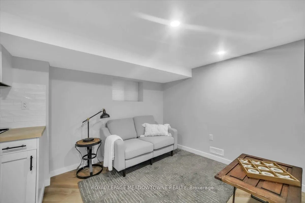 80 Mcanulty Boulevard