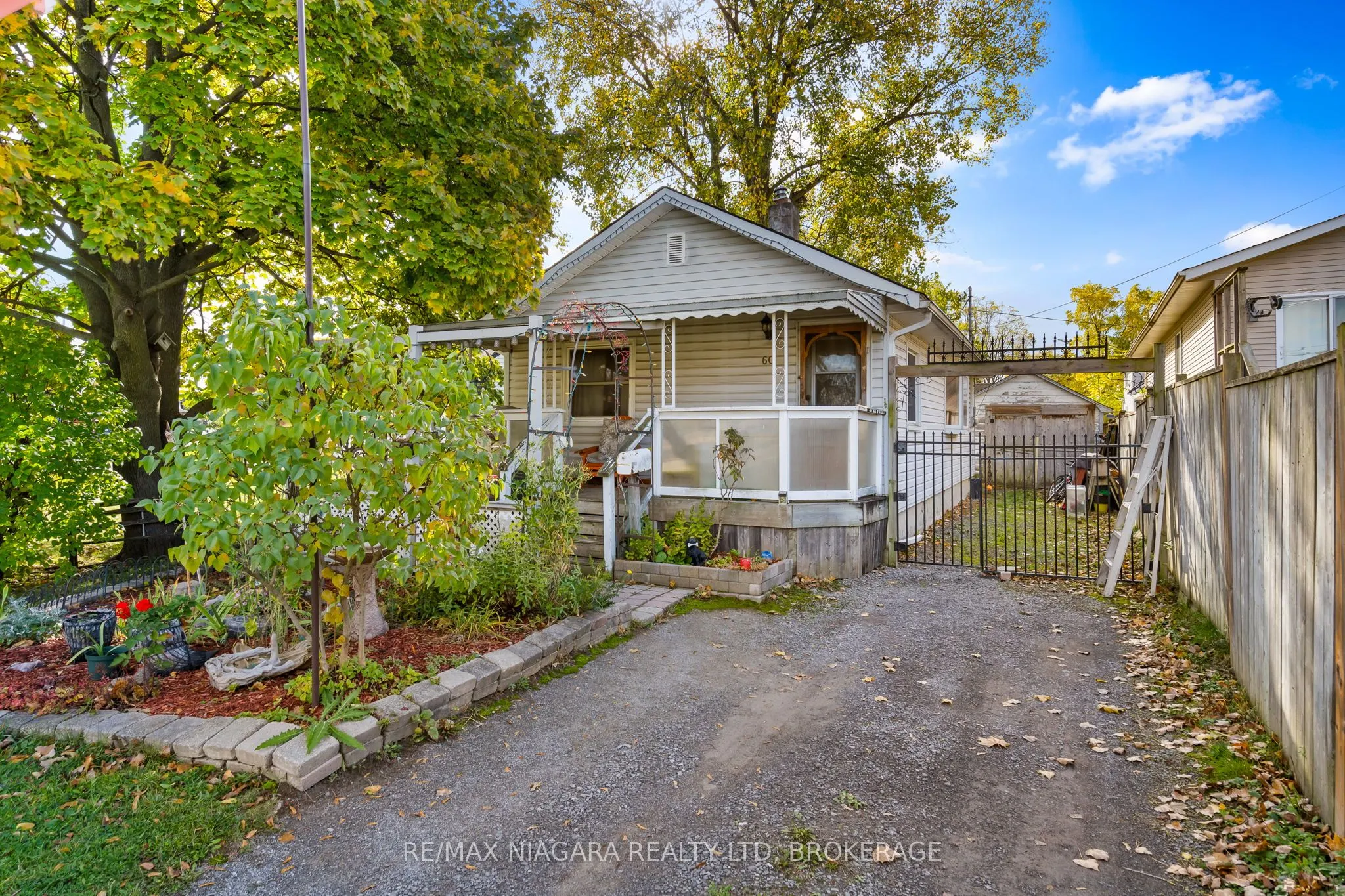 60 Rosedale Avenue