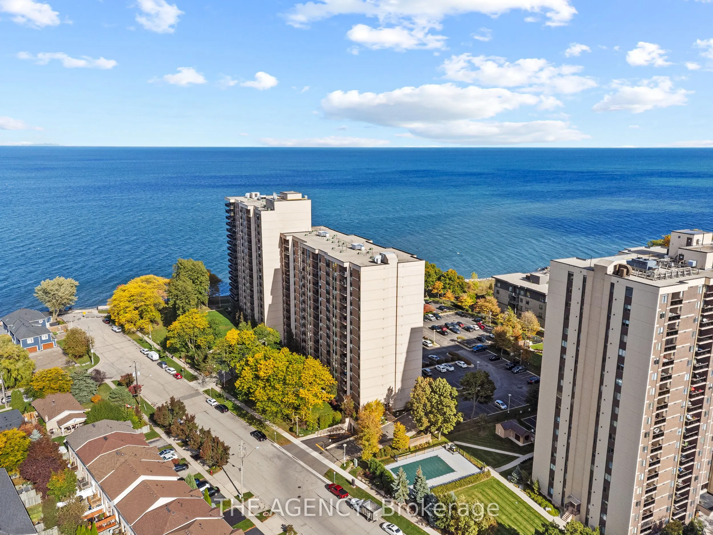 500 Green Road, #1012
