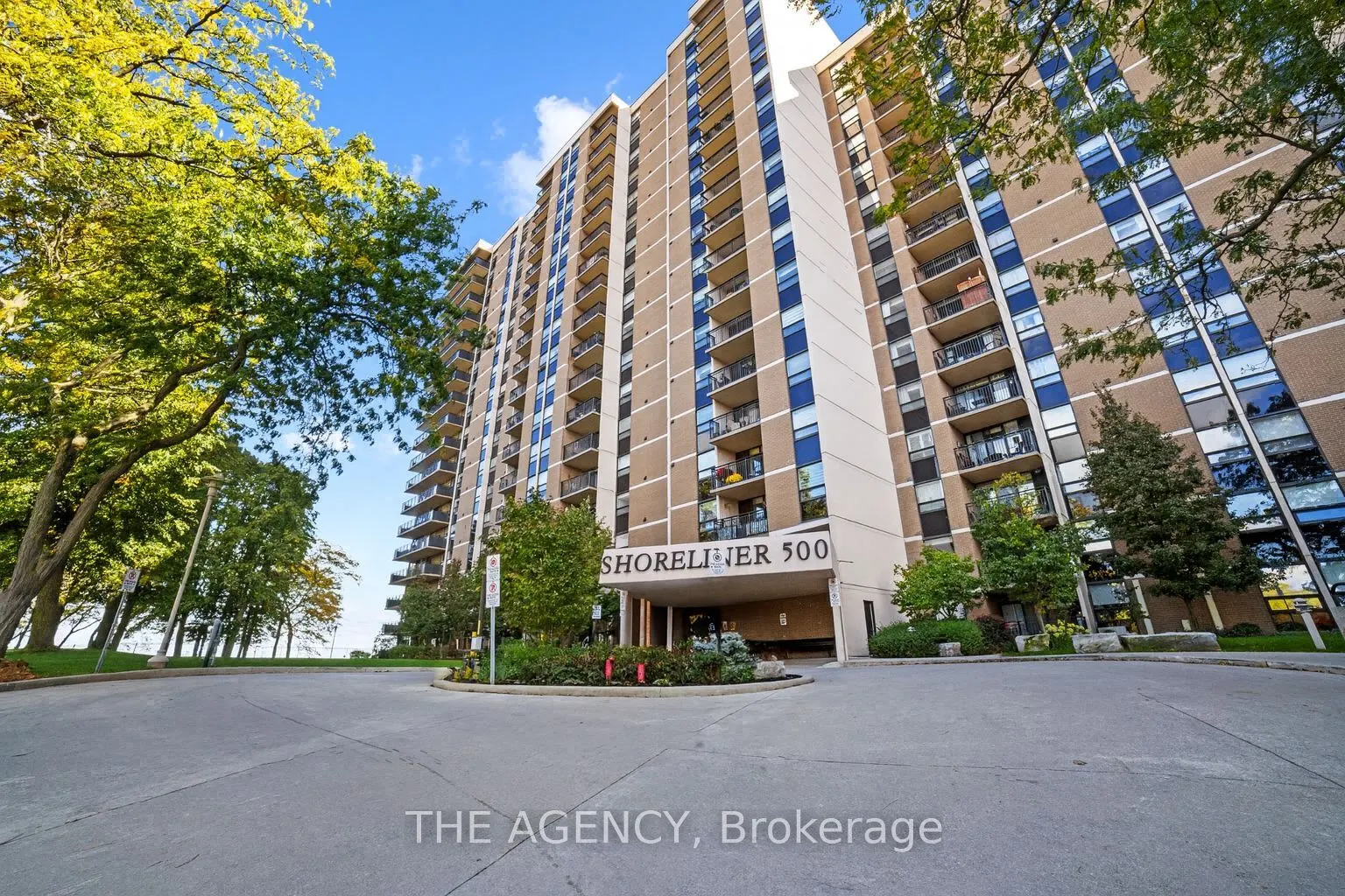 500 Green Road, #1012