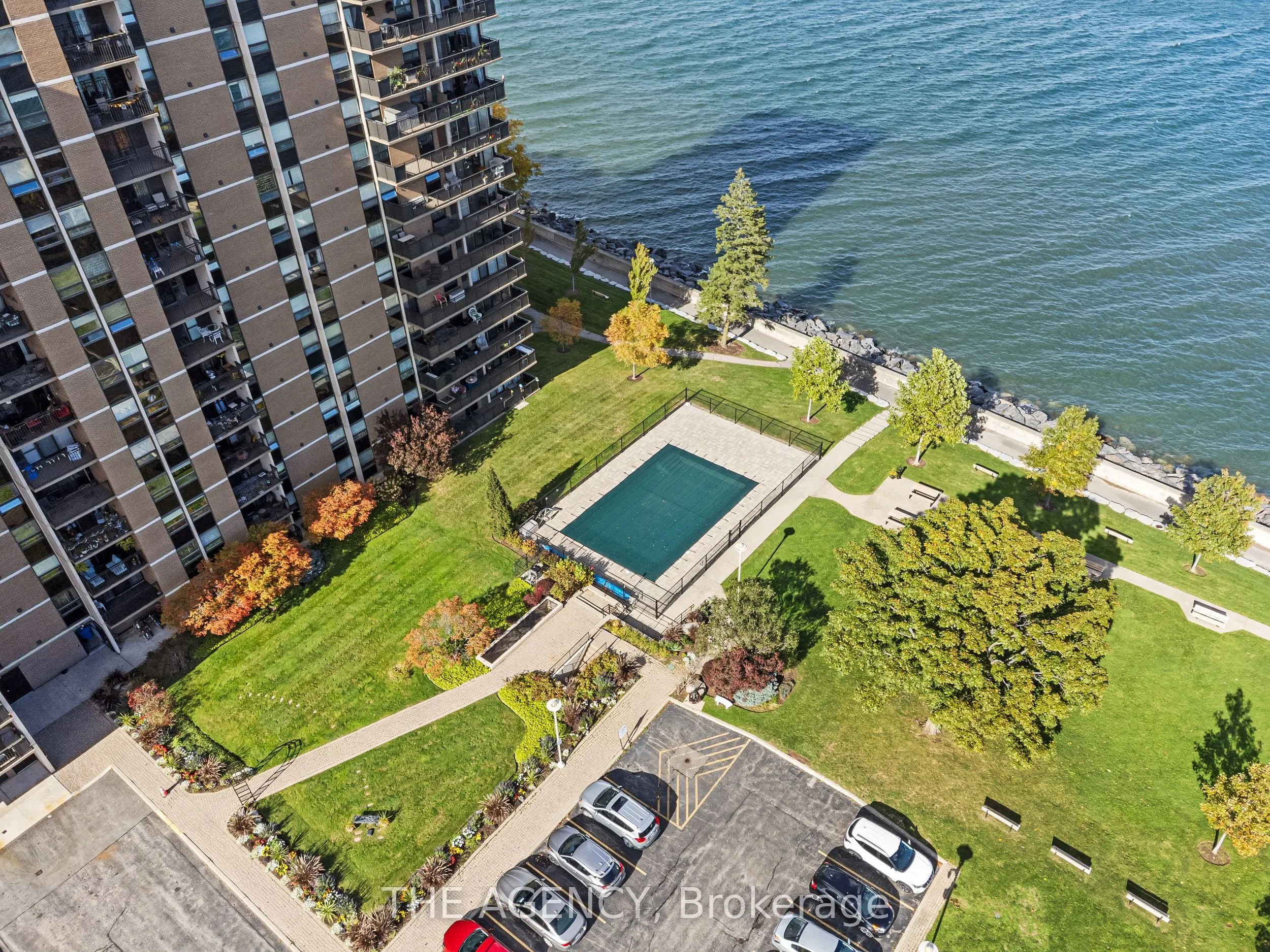 500 Green Road, #1012