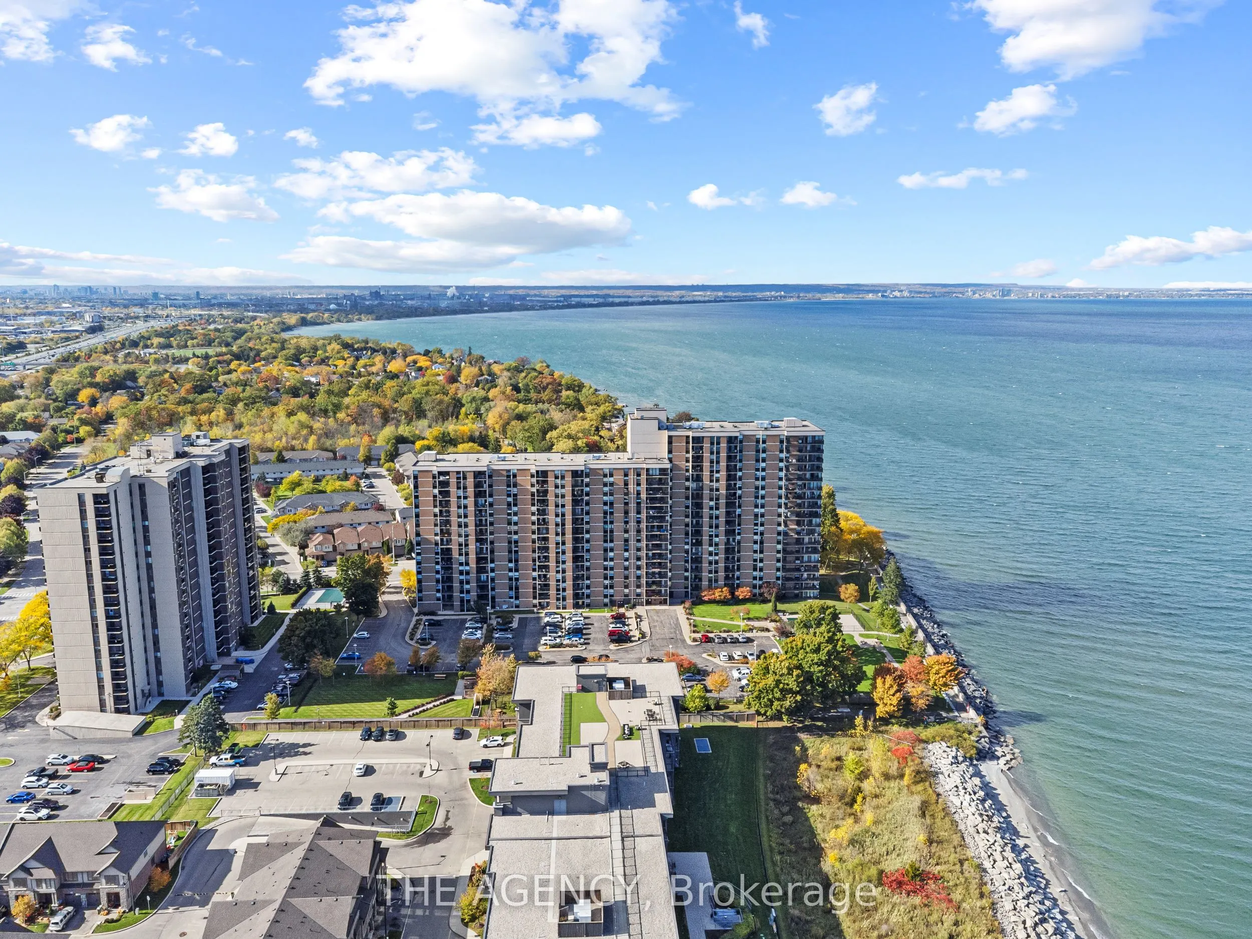 500 Green Road, #1012