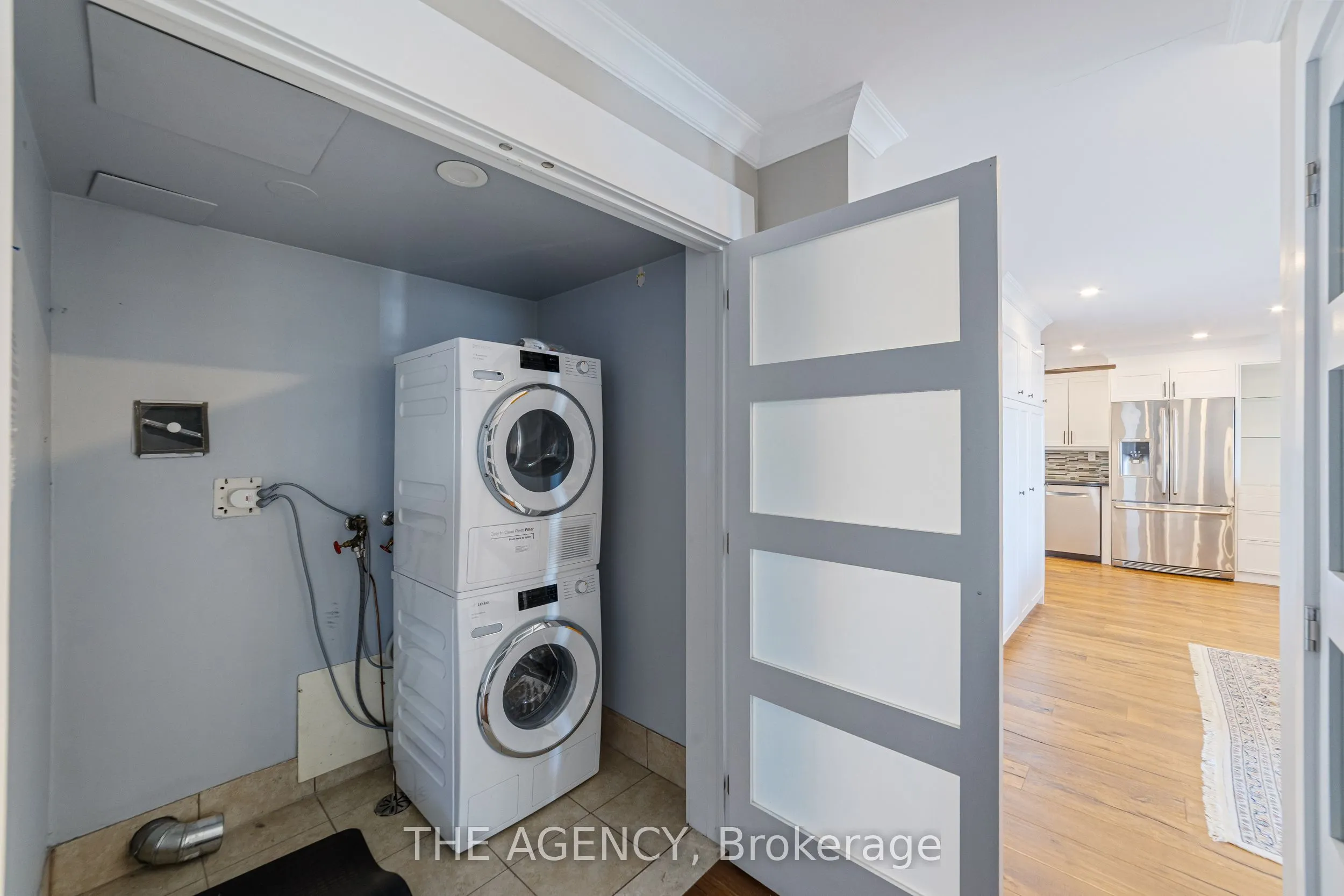 500 Green Road, #1012