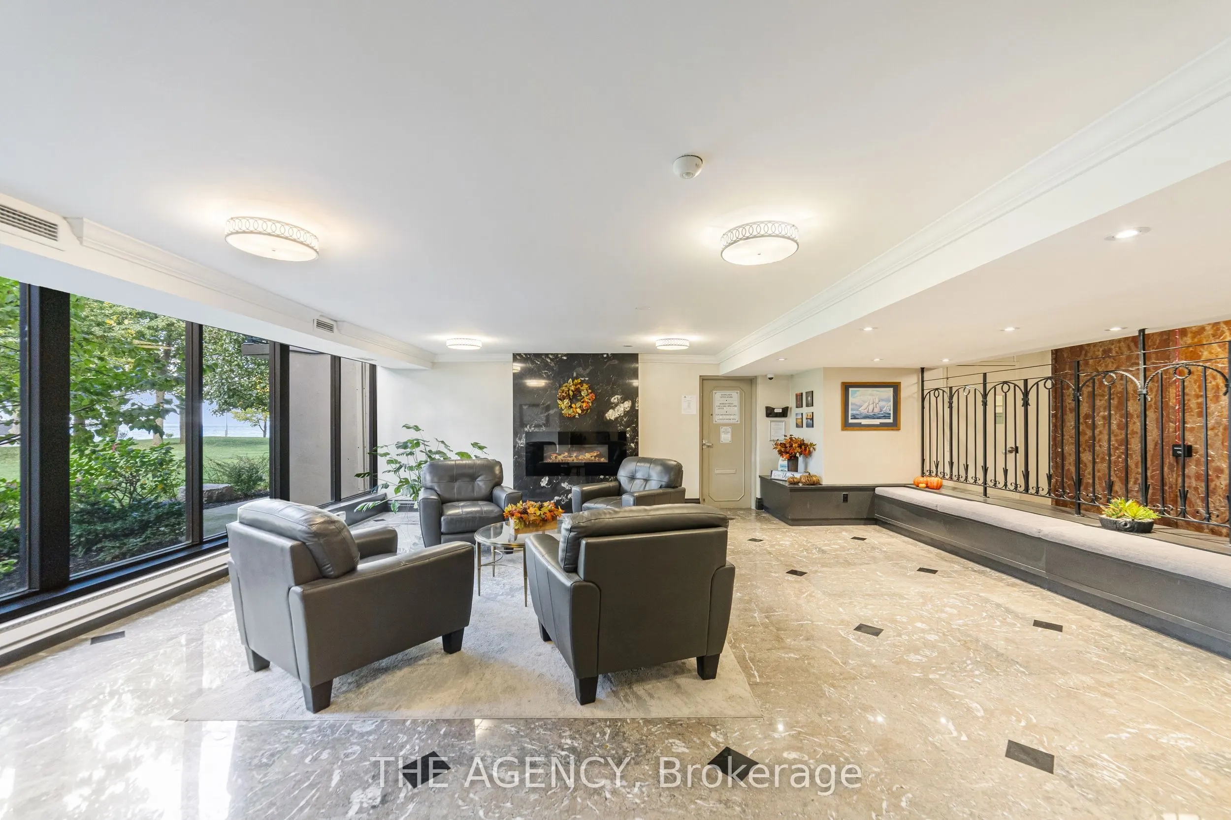 500 Green Road, #1012