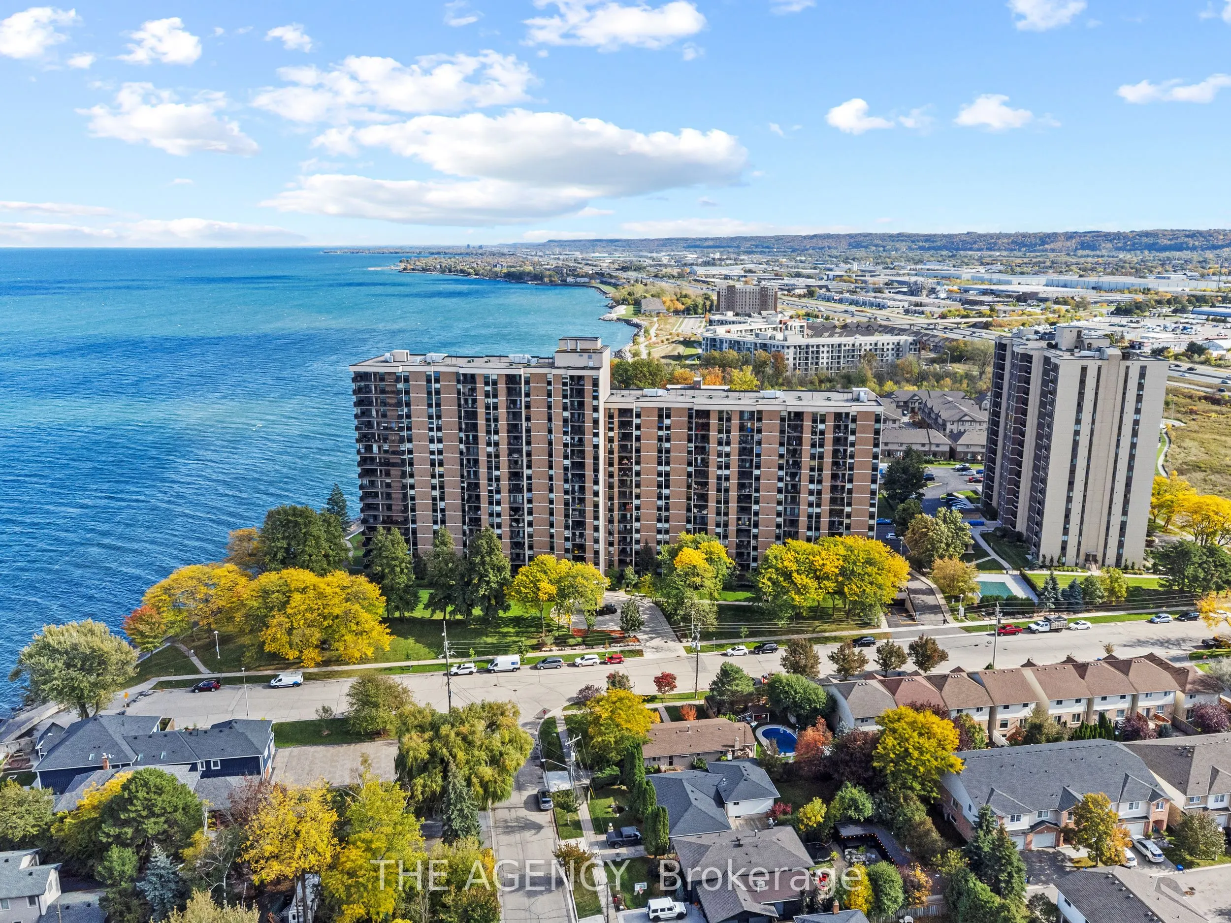 500 Green Road, #1012