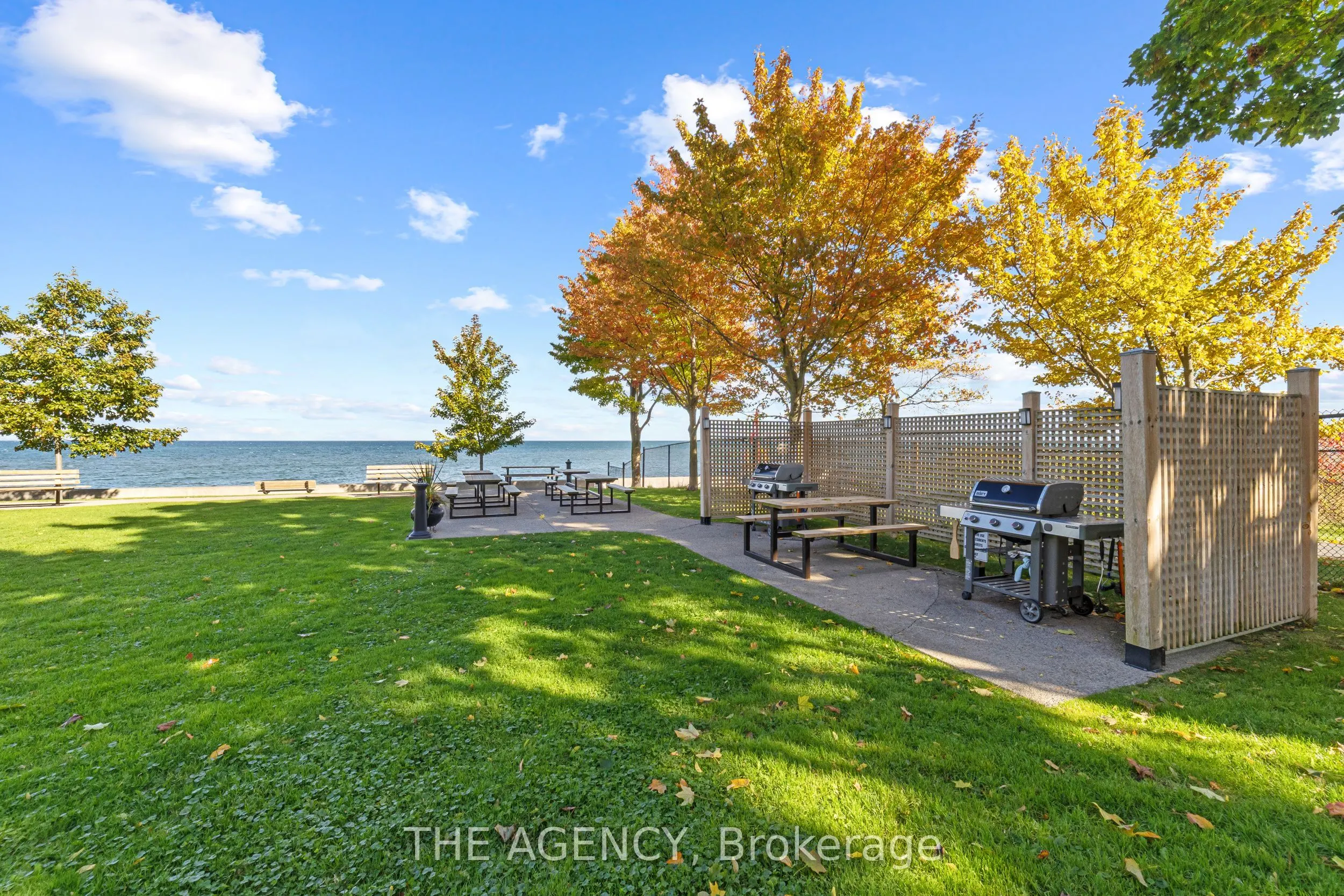 500 Green Road, #1012