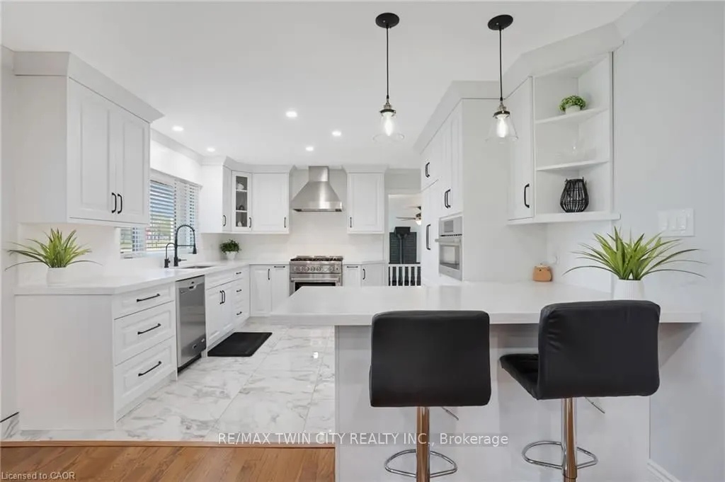 7011 Wellington Rd 124 Road