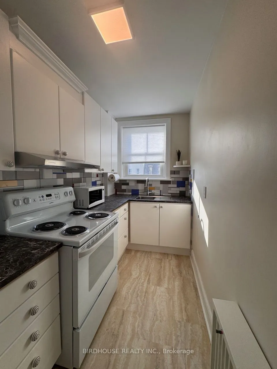 134 Kent Street W, #1