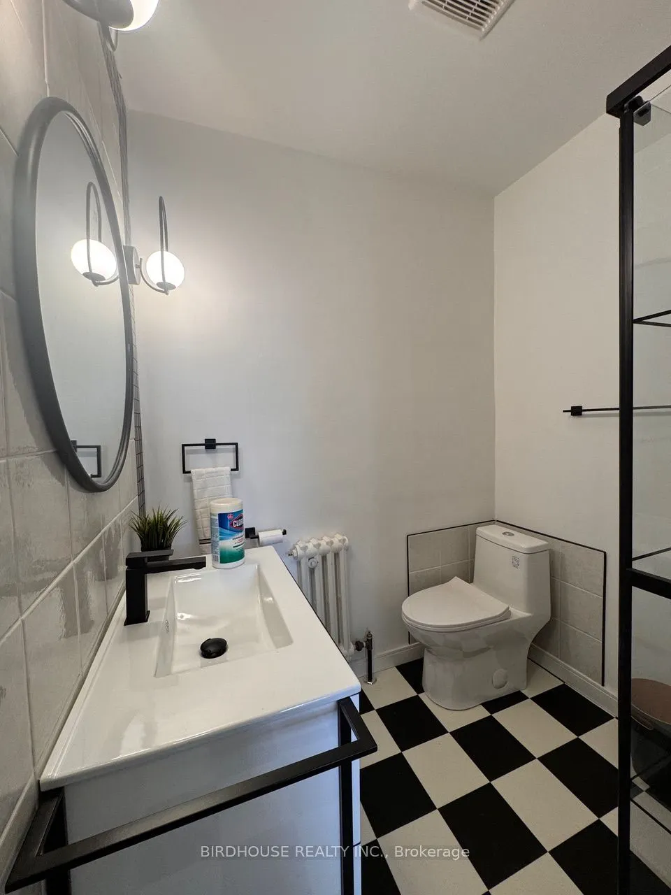 134 Kent Street W, #1