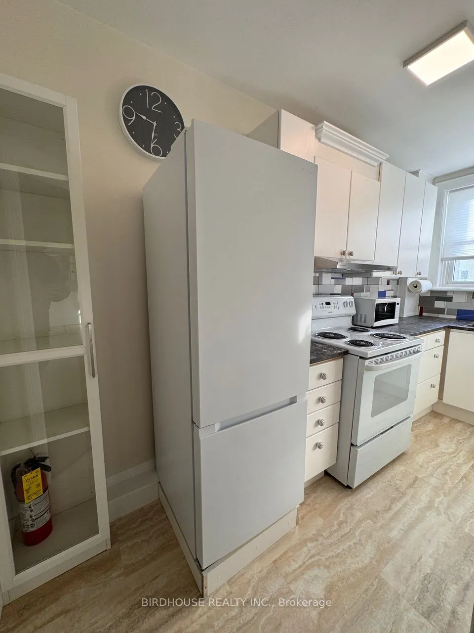 134 Kent Street W, #1