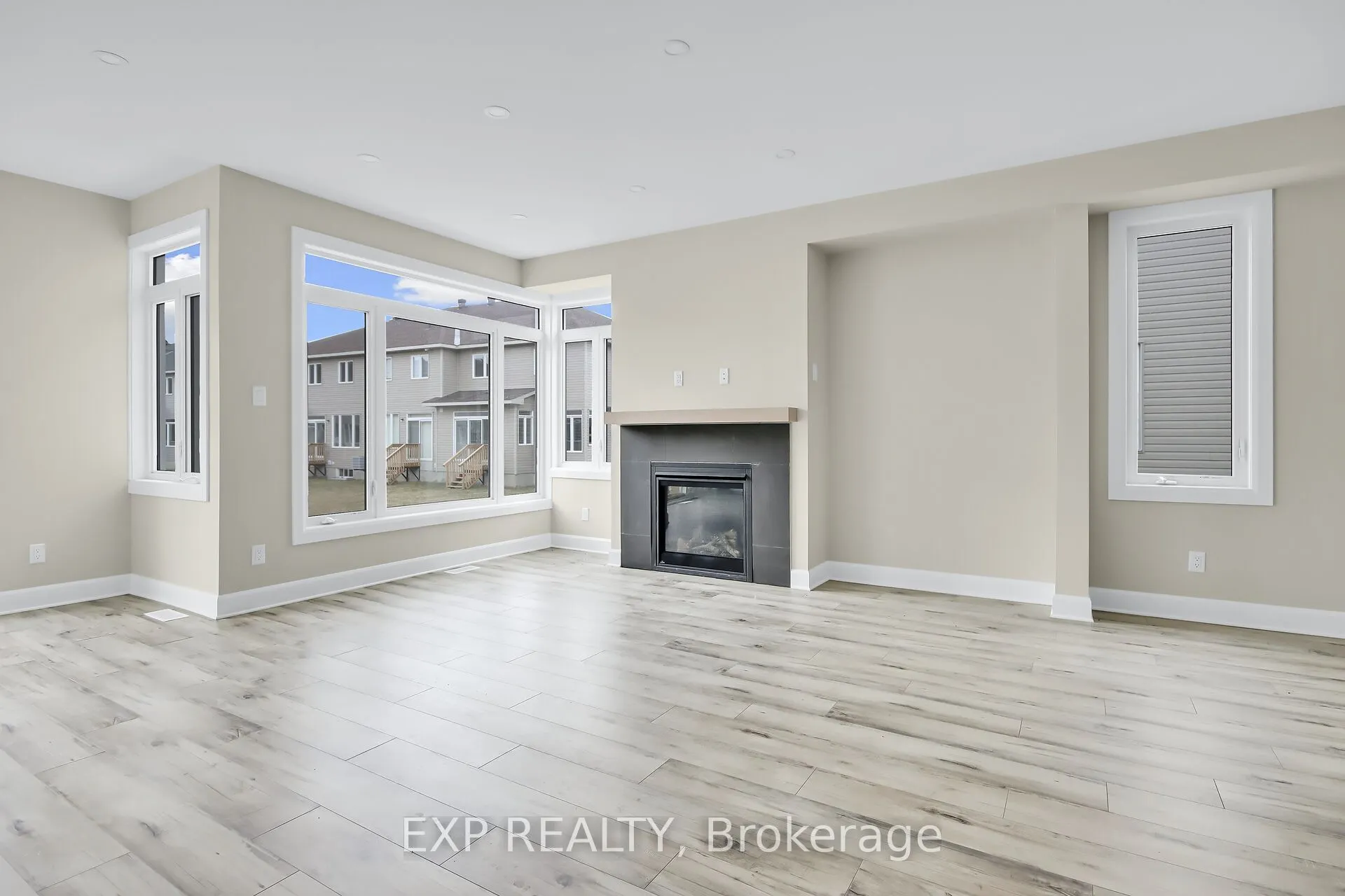 163 HOOPER Street