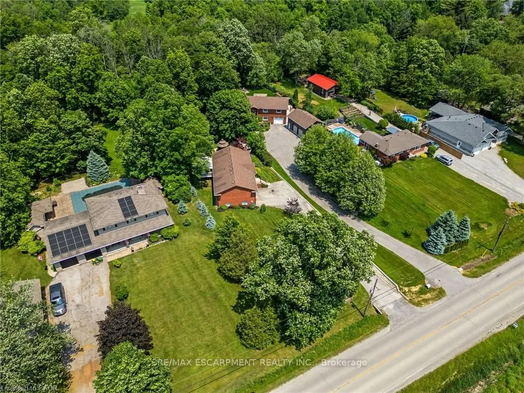 5126 Chippewa Road E