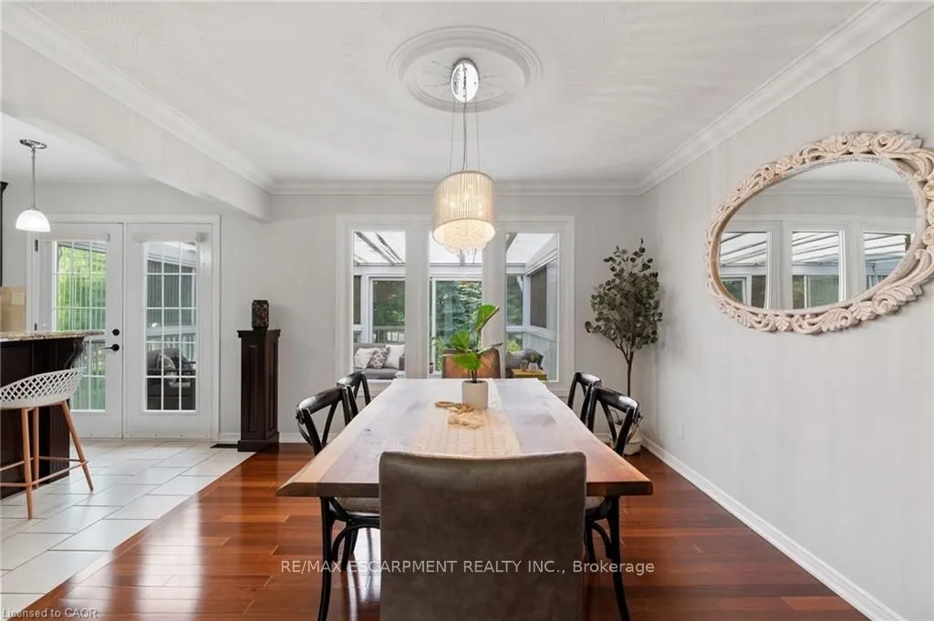 5126 Chippewa Road E