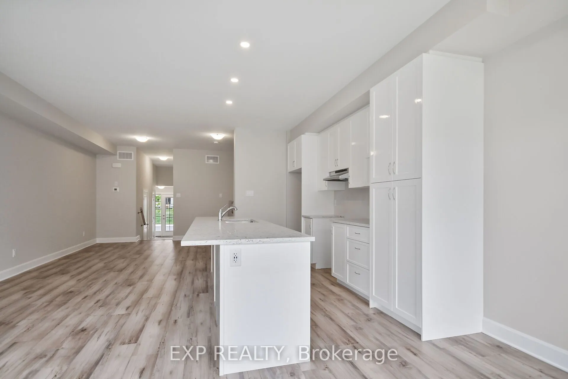 18 REYNOLDS Avenue