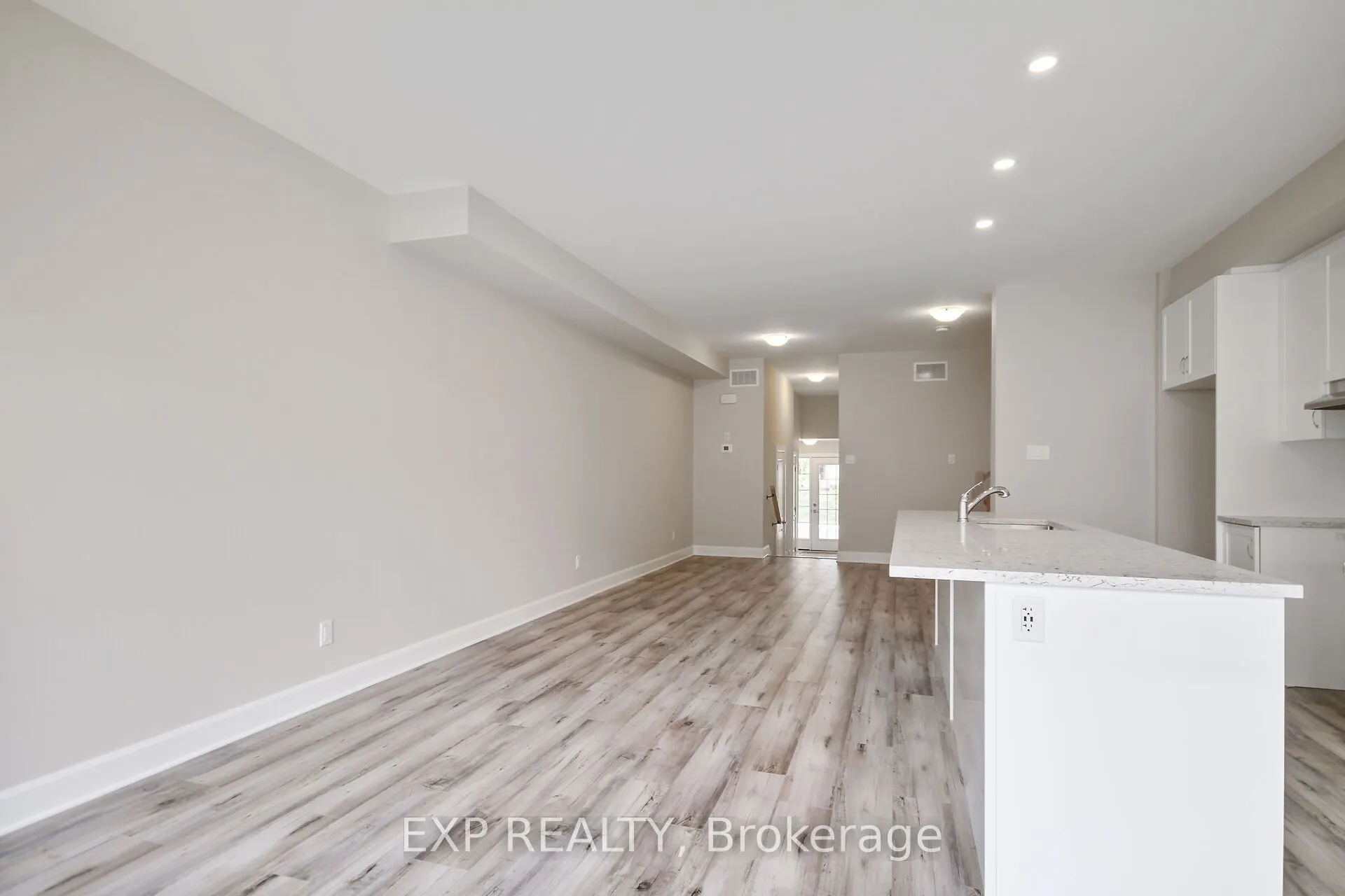 18 REYNOLDS Avenue