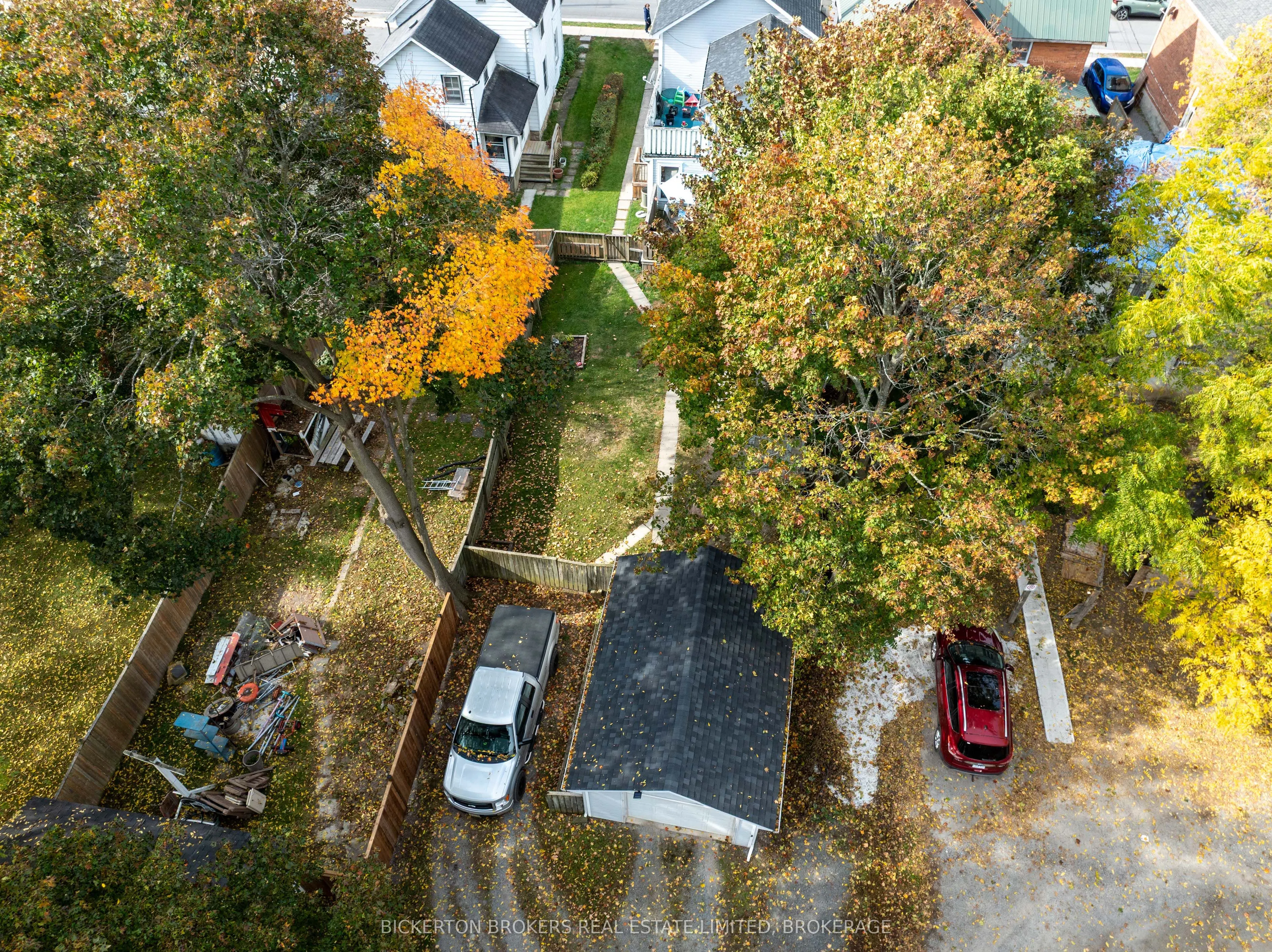 65 Hickory Street S