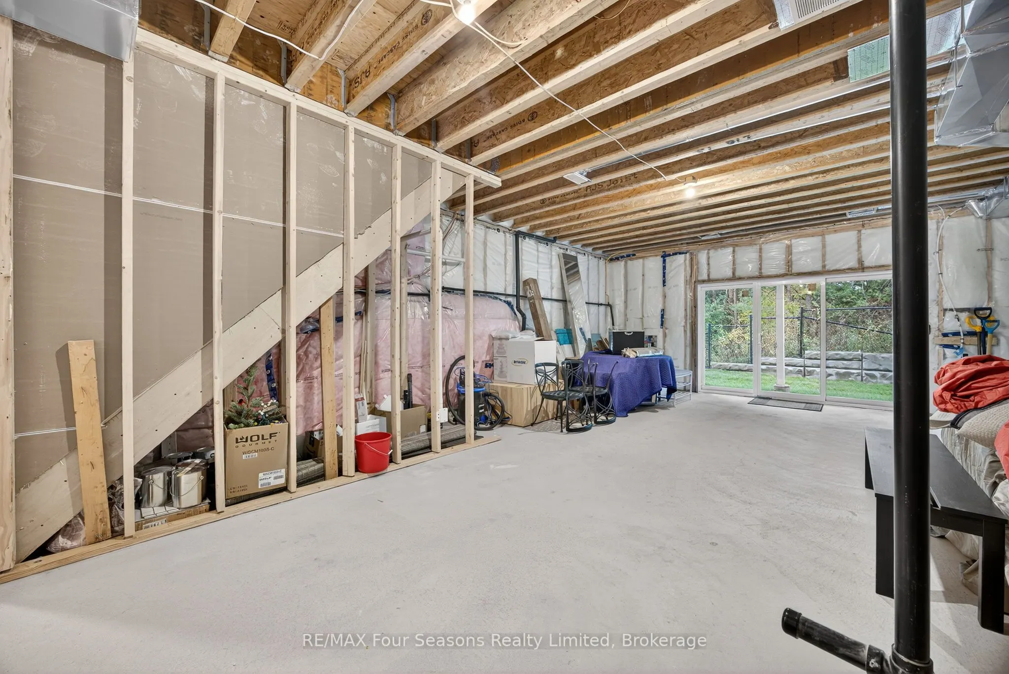 25 Waterview Lane