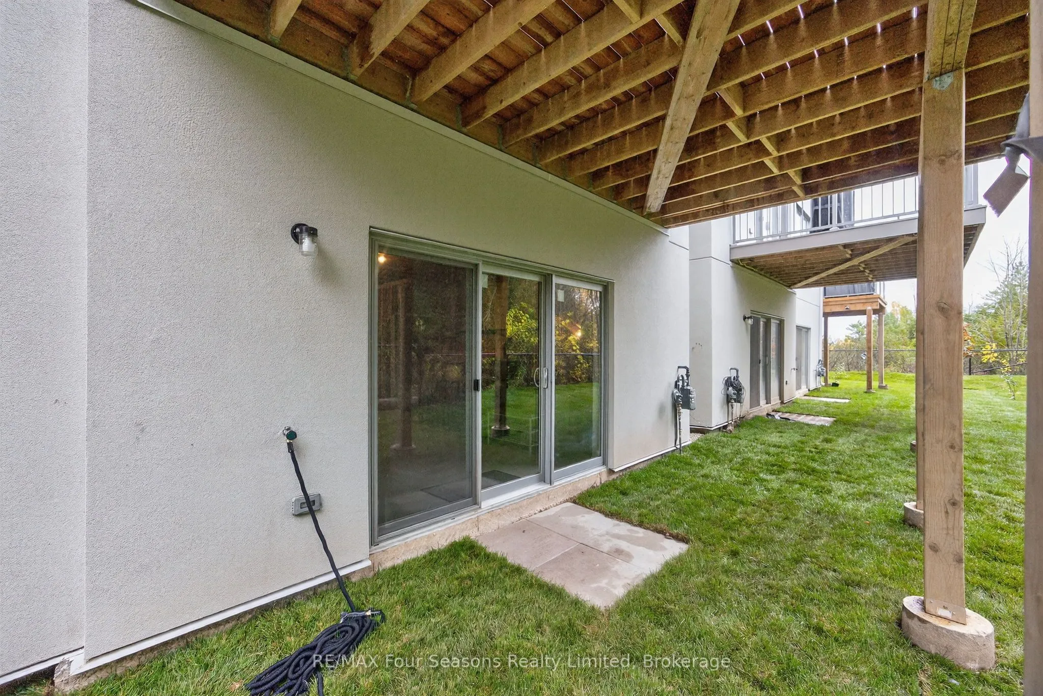 25 Waterview Lane