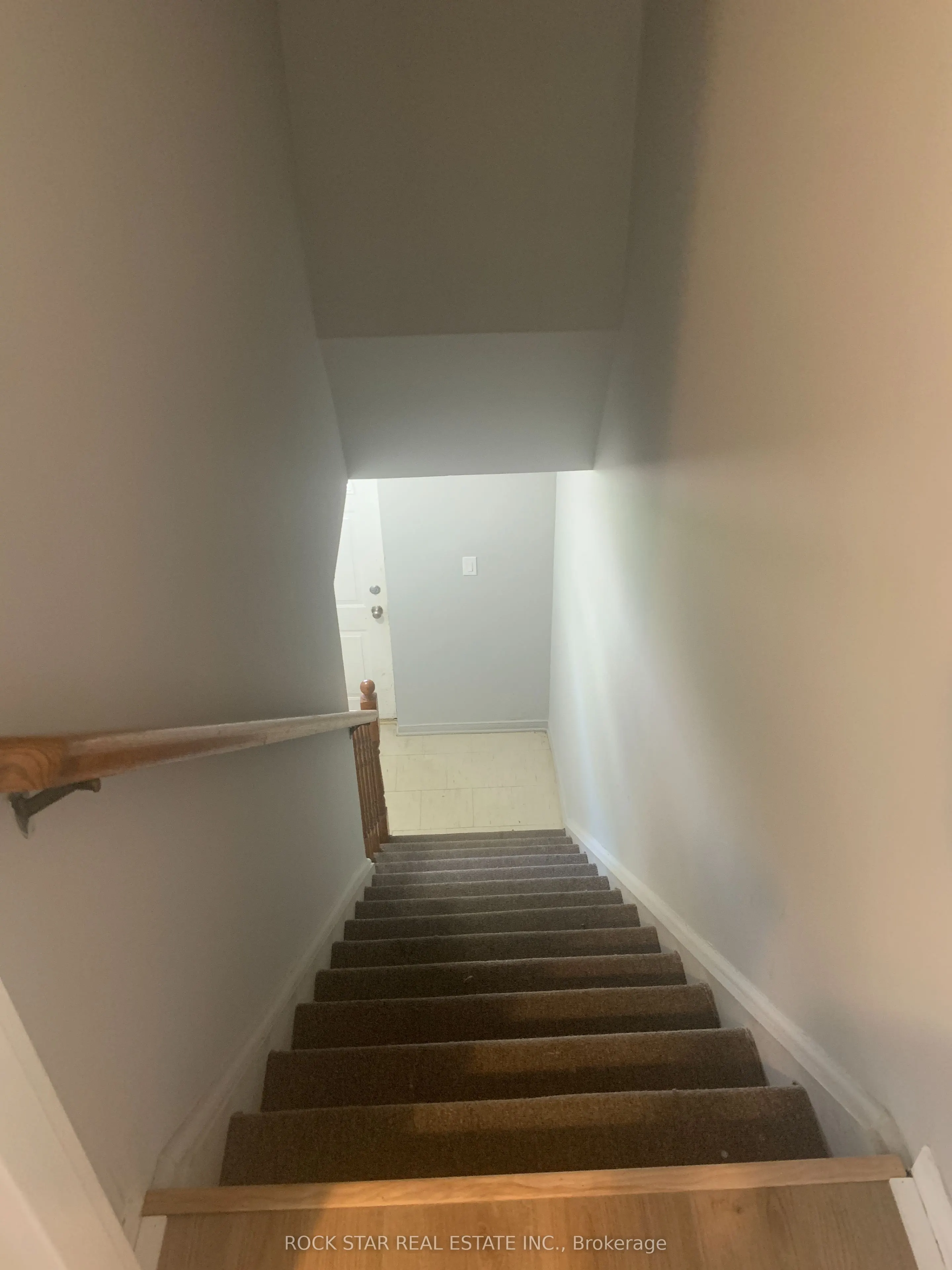 22 Dacotah Street, #1