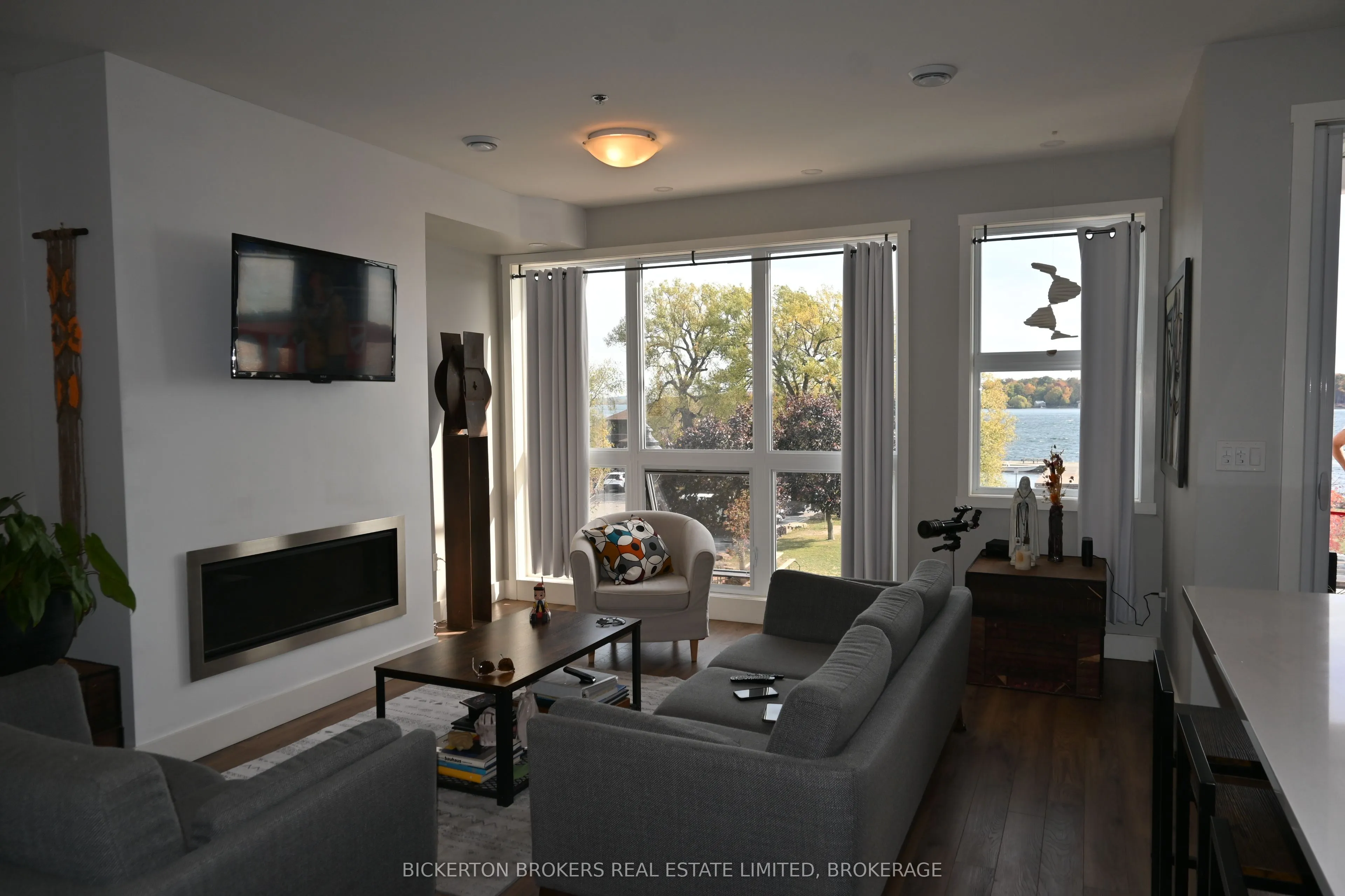 130 Water Street, #207