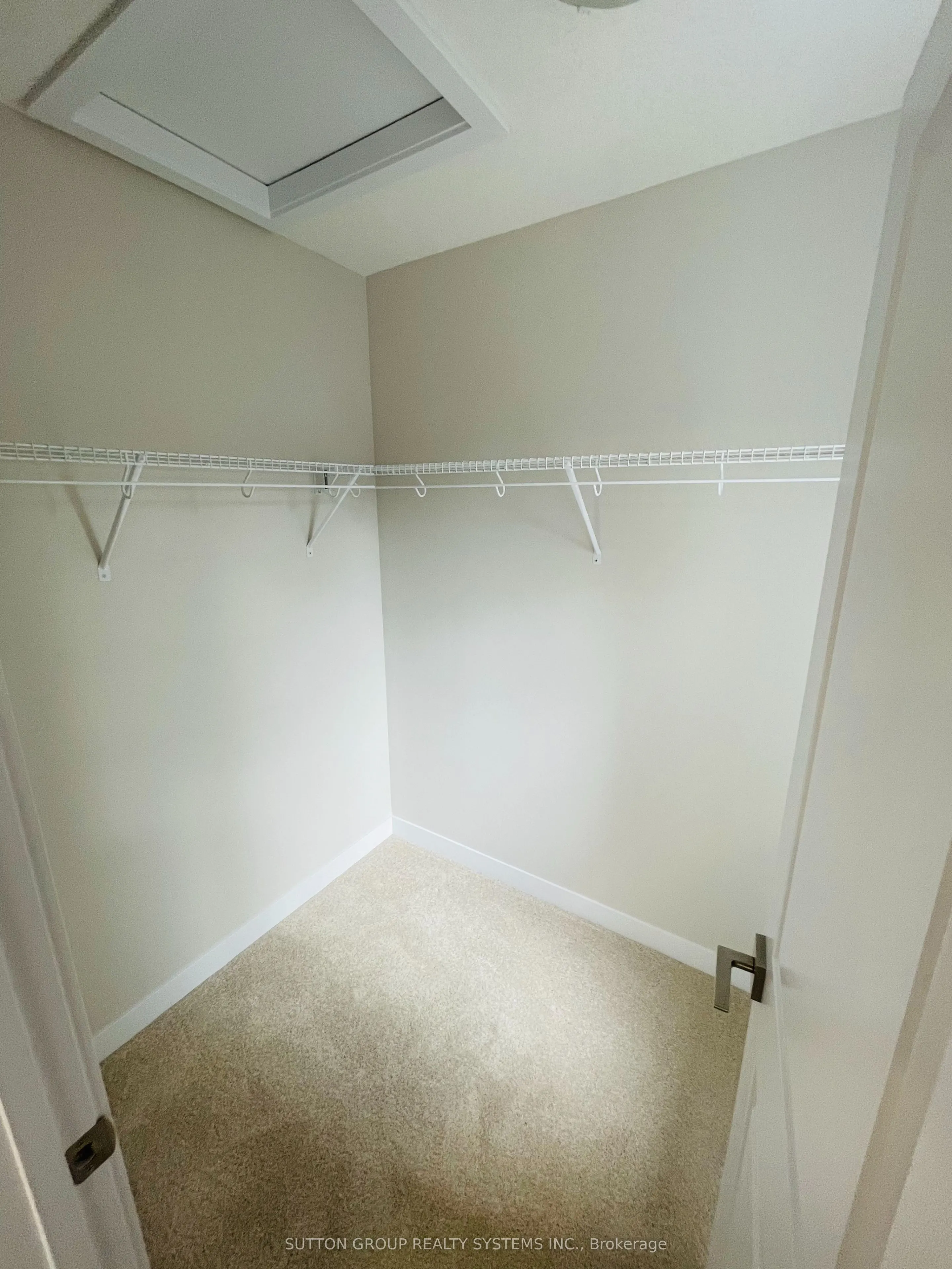 160 Stanley Street, #4