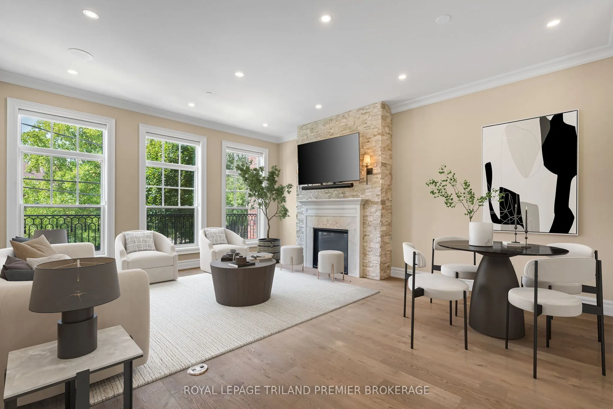 122 Wortley Road, #202