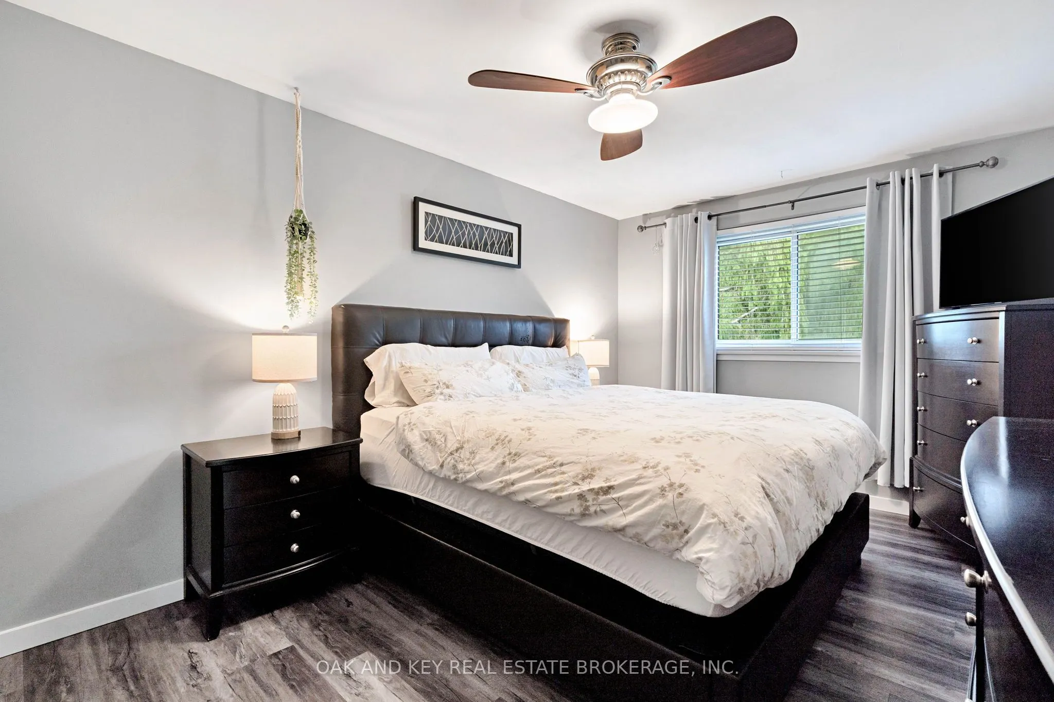 392 Homestead Court, #32