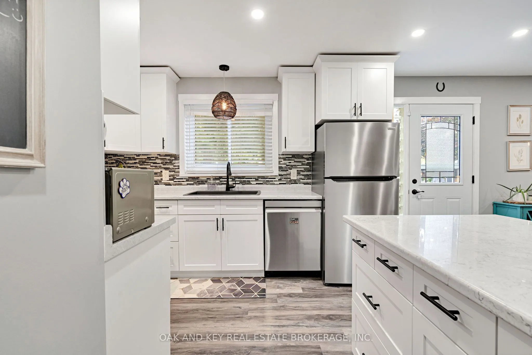 392 Homestead Court, #32