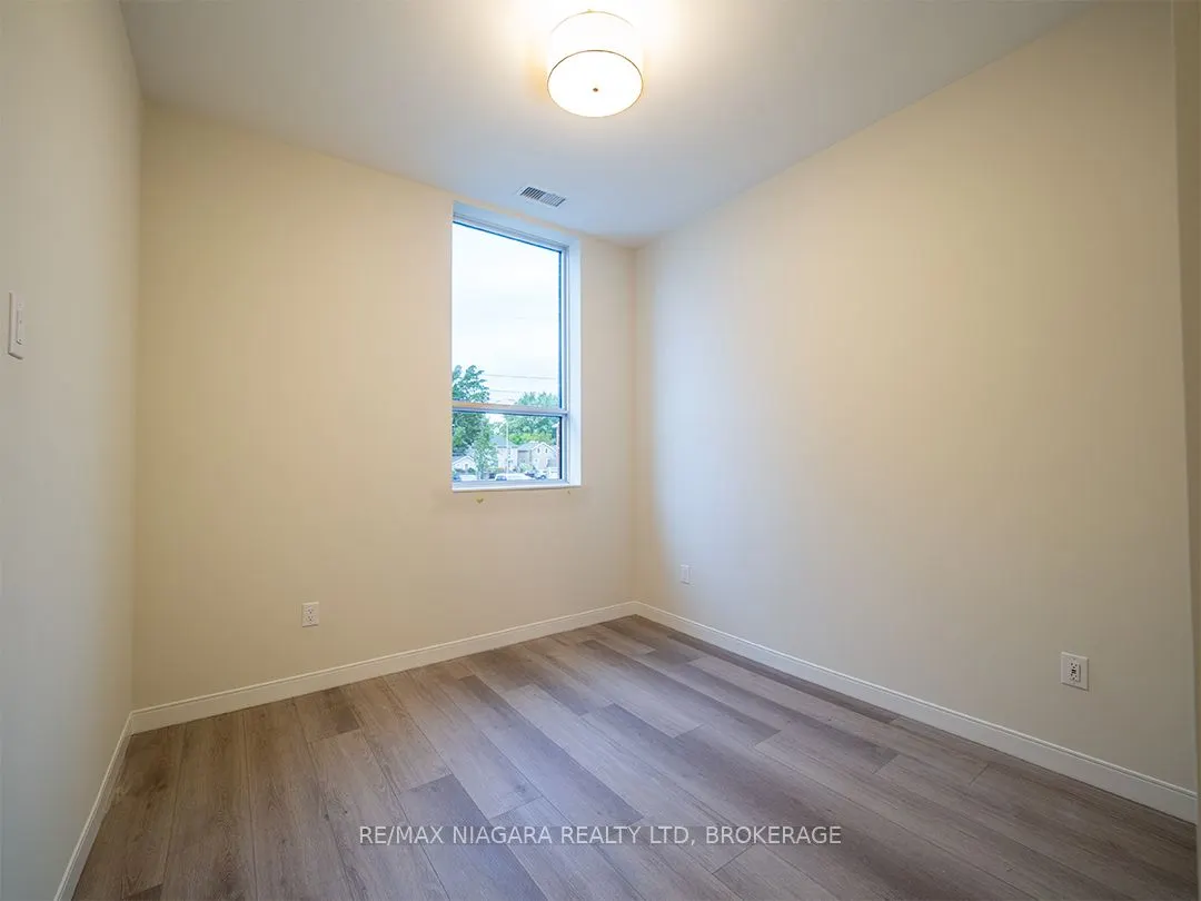 118 WEST Street, #101