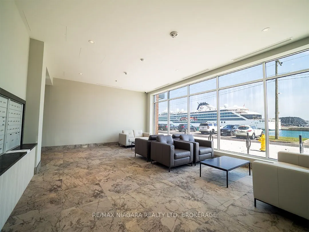 118 WEST Street, #101