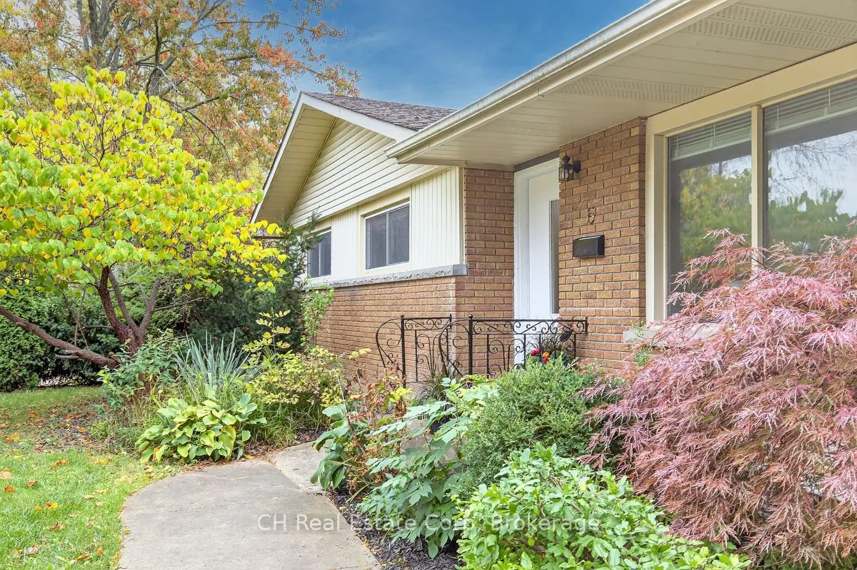 6 Princess Ann Circle