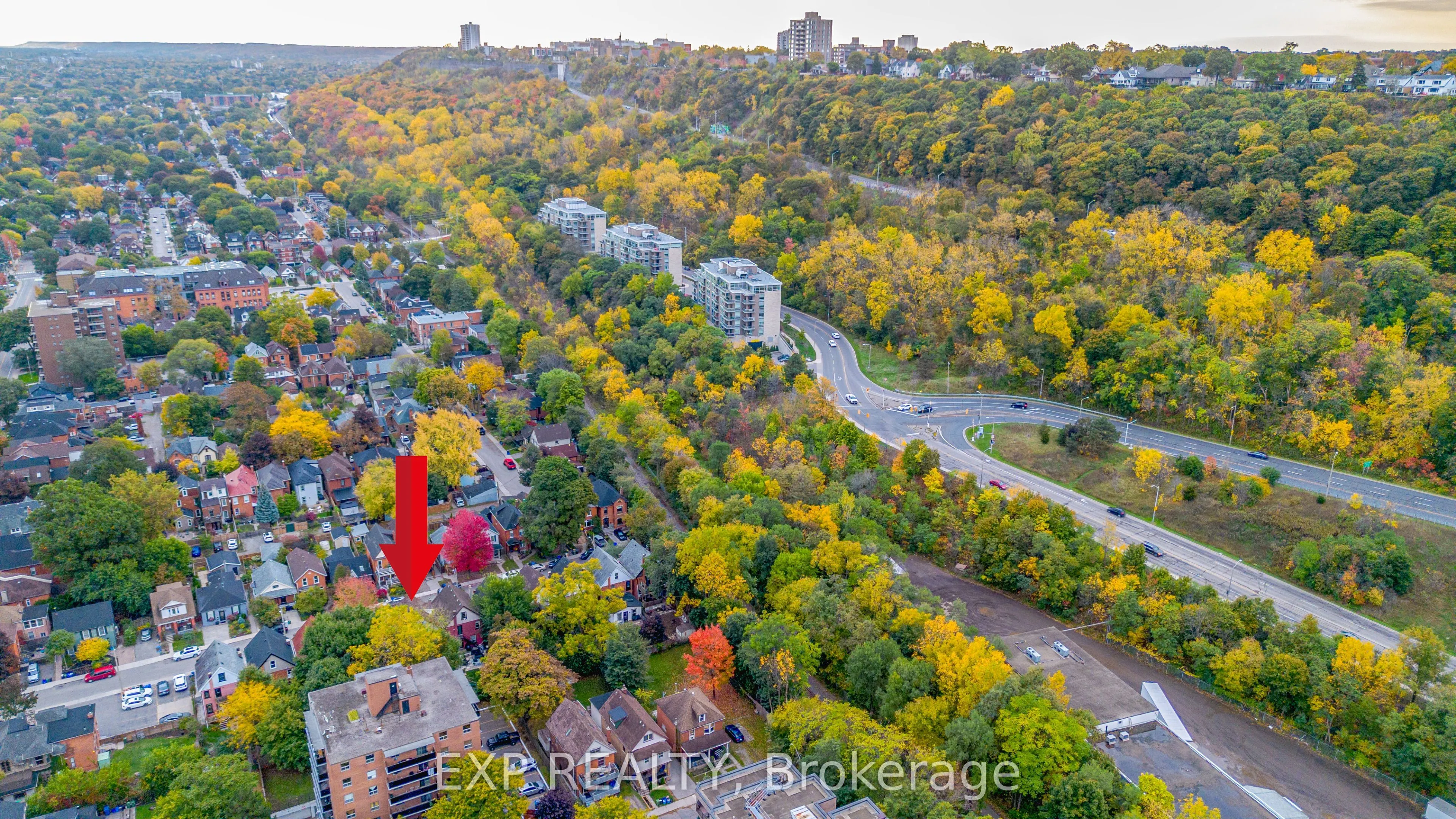 176 Emerald Street S