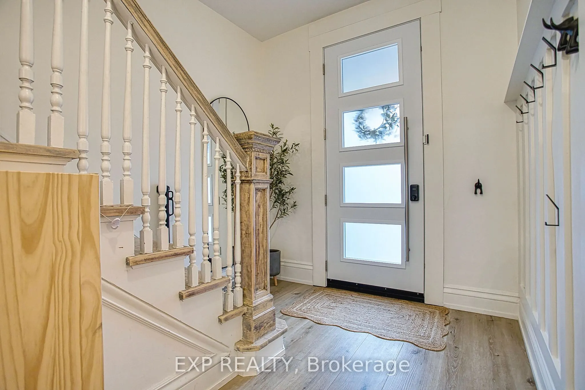 176 Emerald Street S