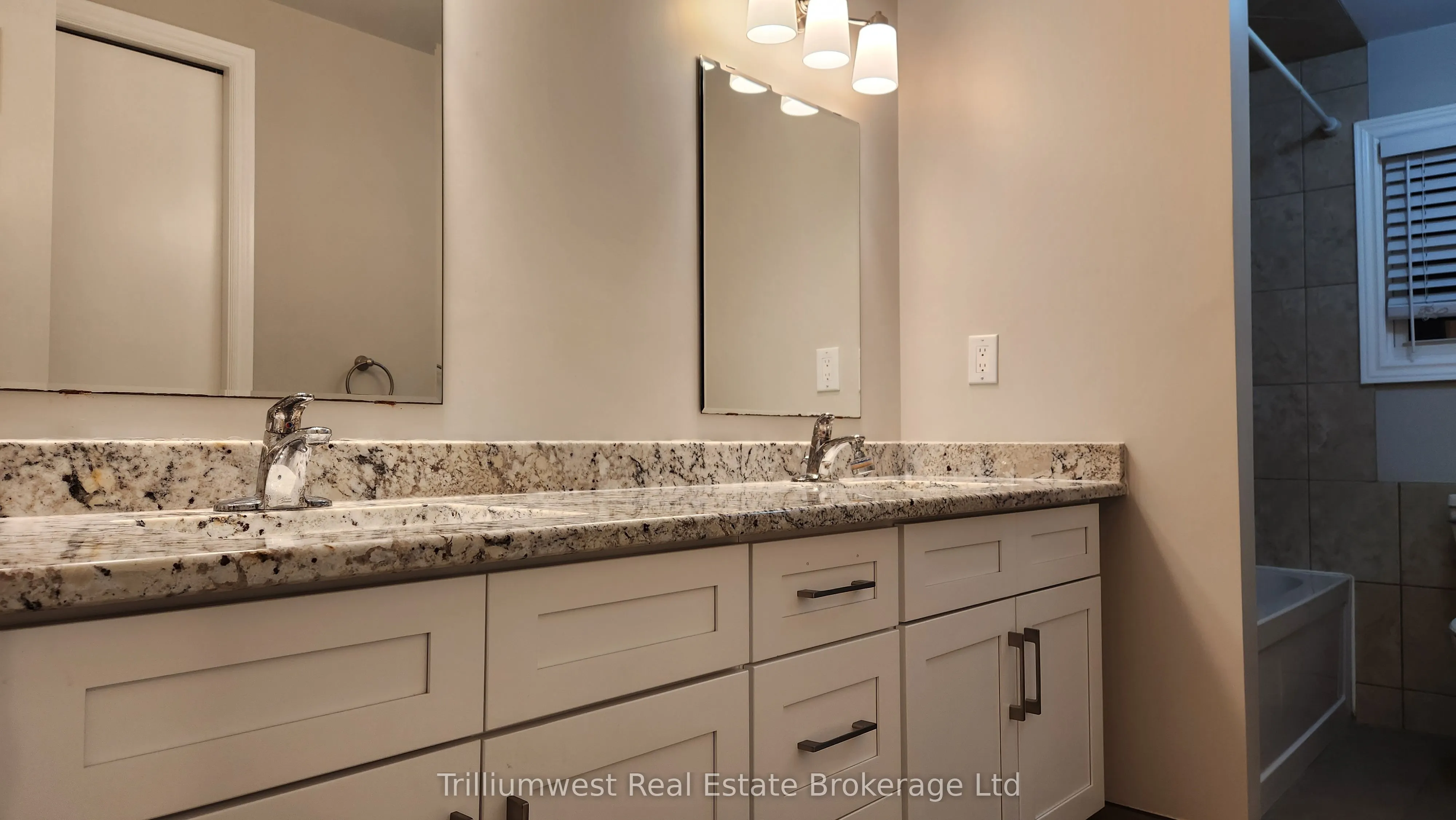 126 Freshmeadow Way, #A