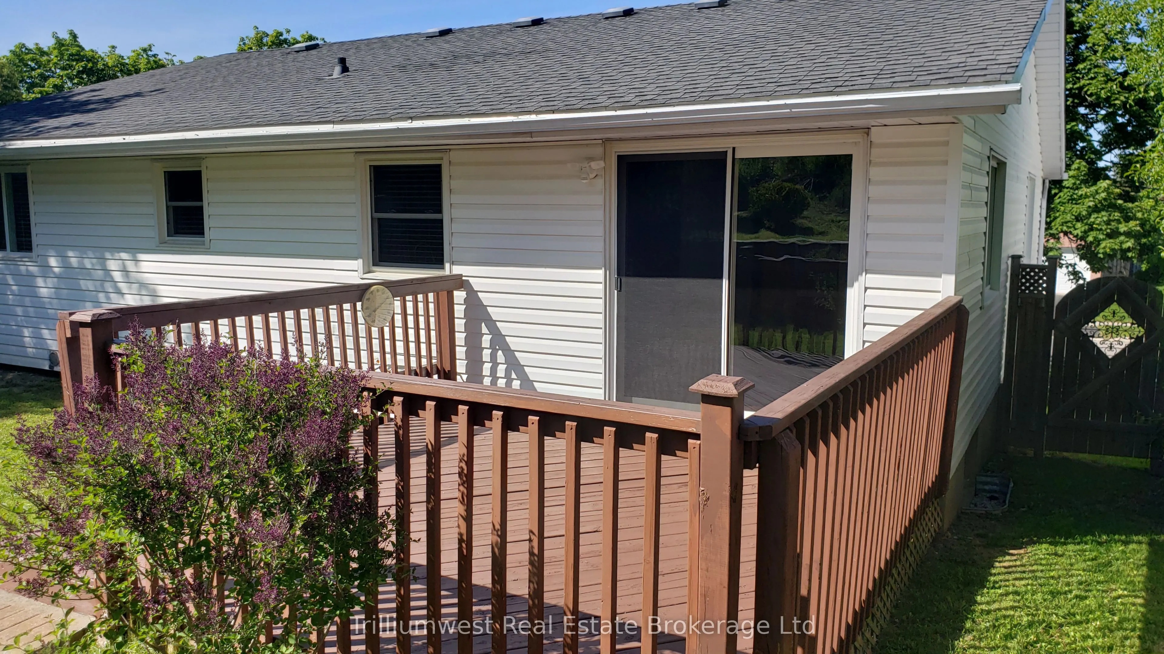 126 Freshmeadow Way, #A